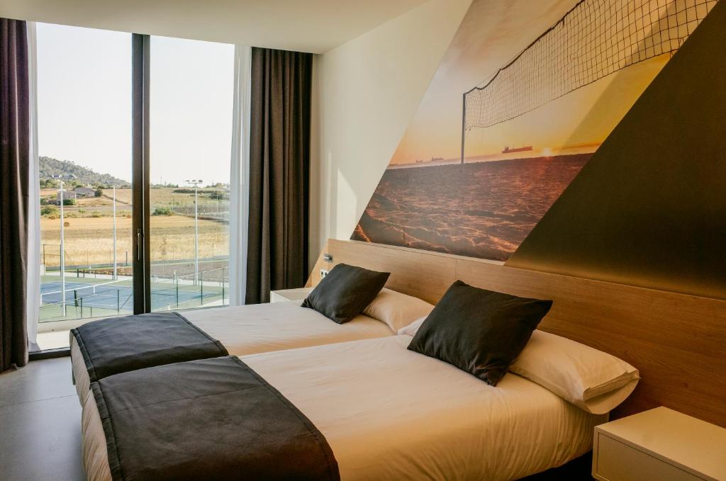 Double or Twin Standard