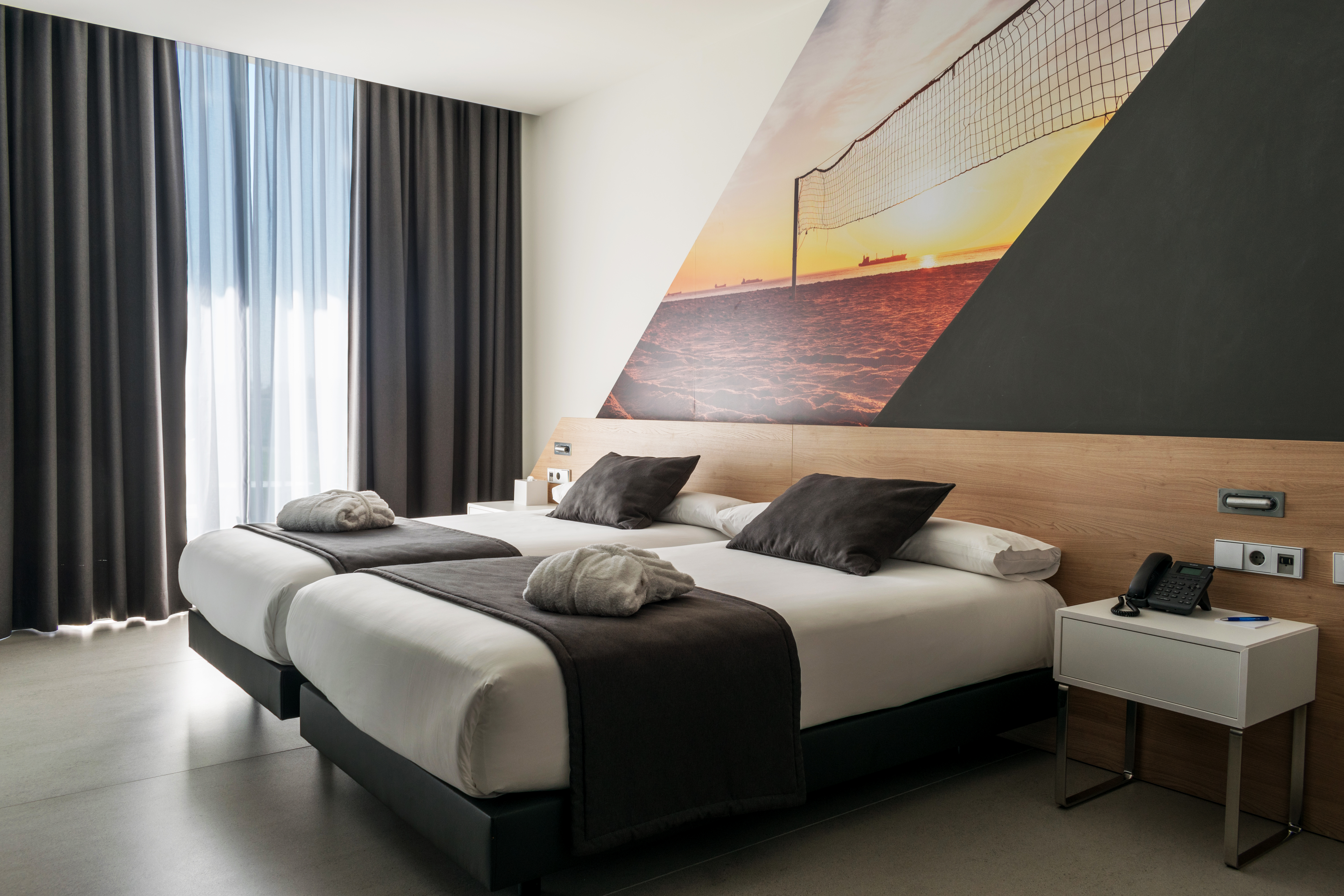 Double or Twin Standard