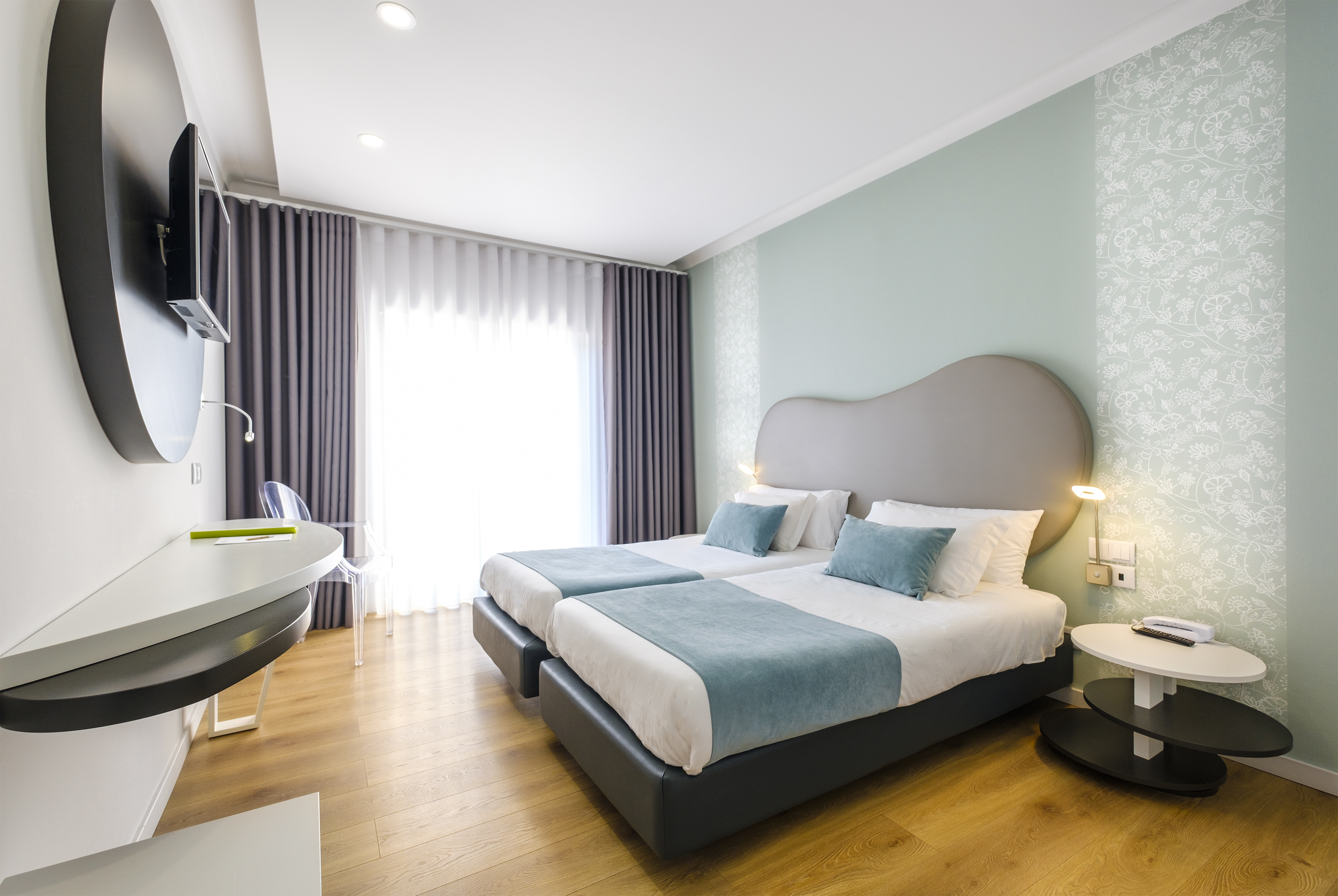 Double or Twin Standard