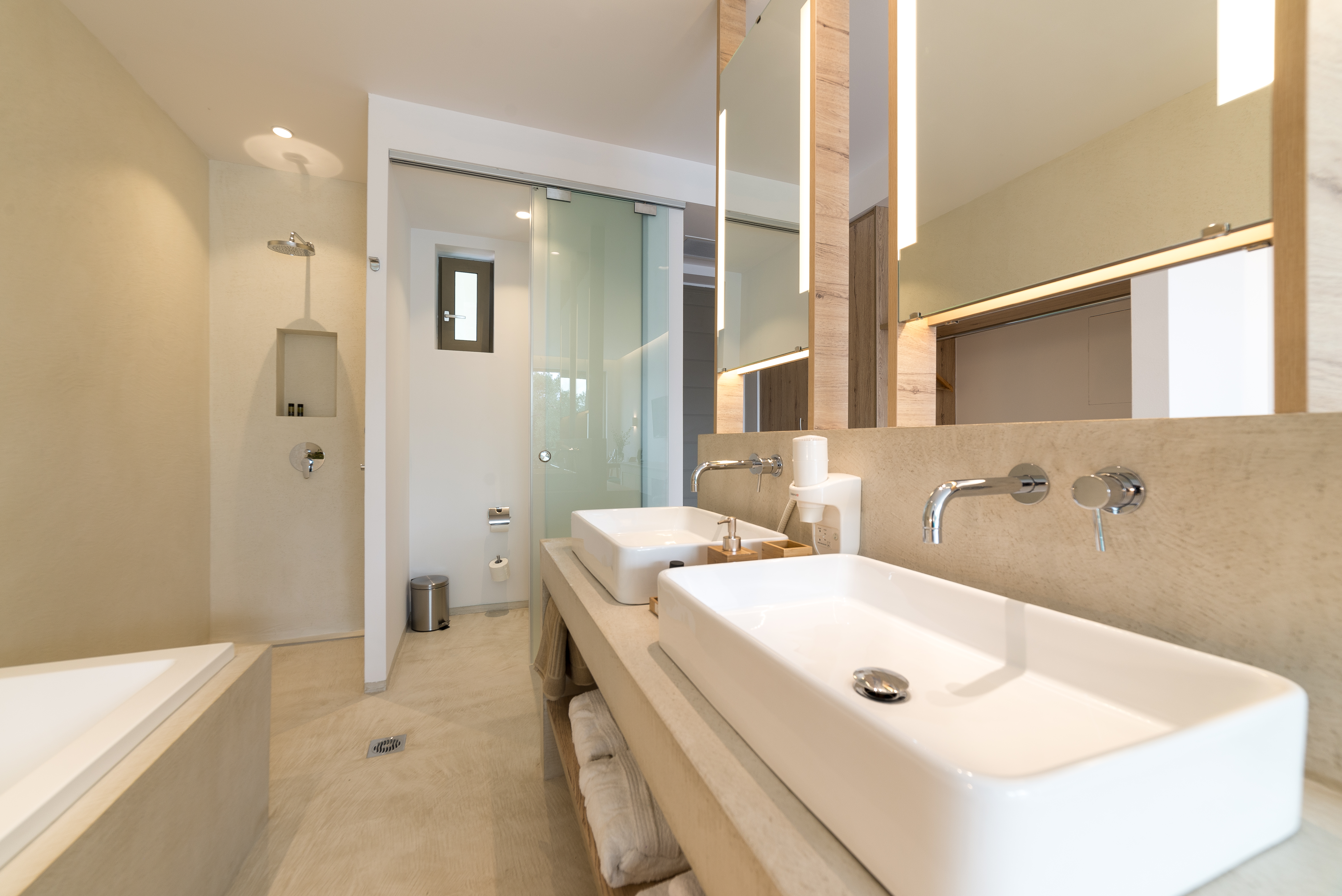 Suite with Private Pool