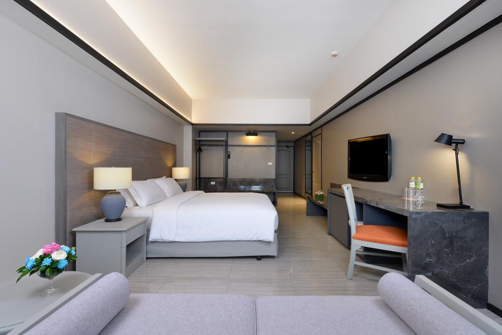 Double or Twin Deluxe