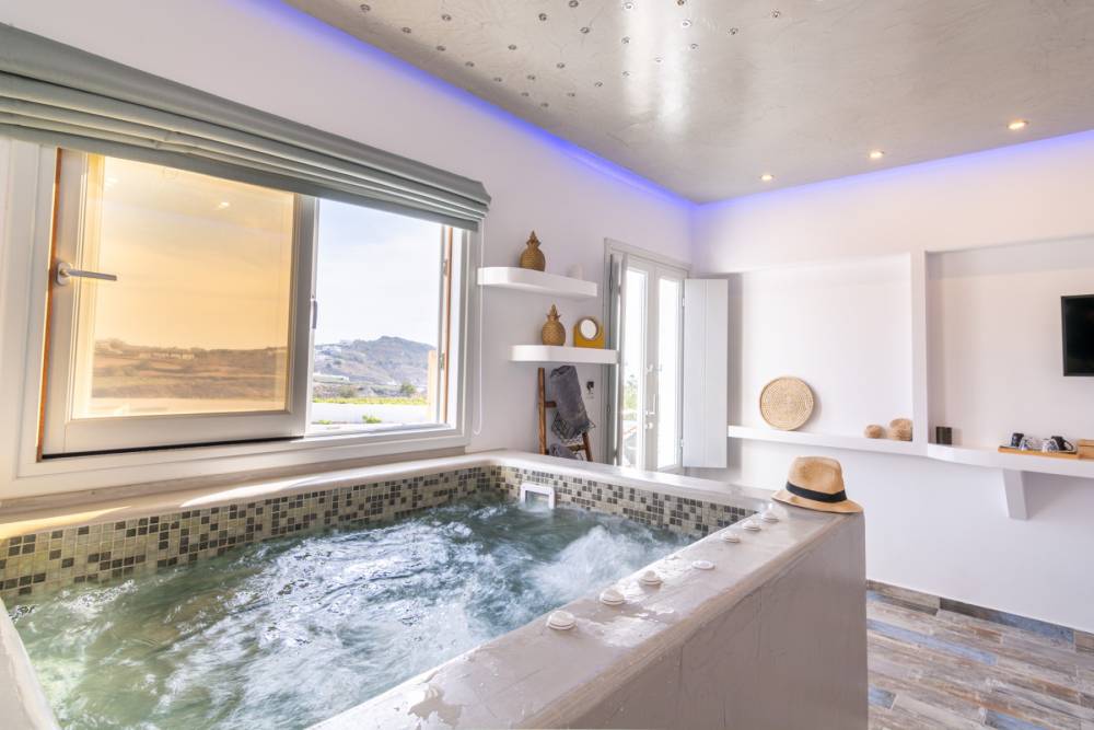 Suite with Jacuzzi