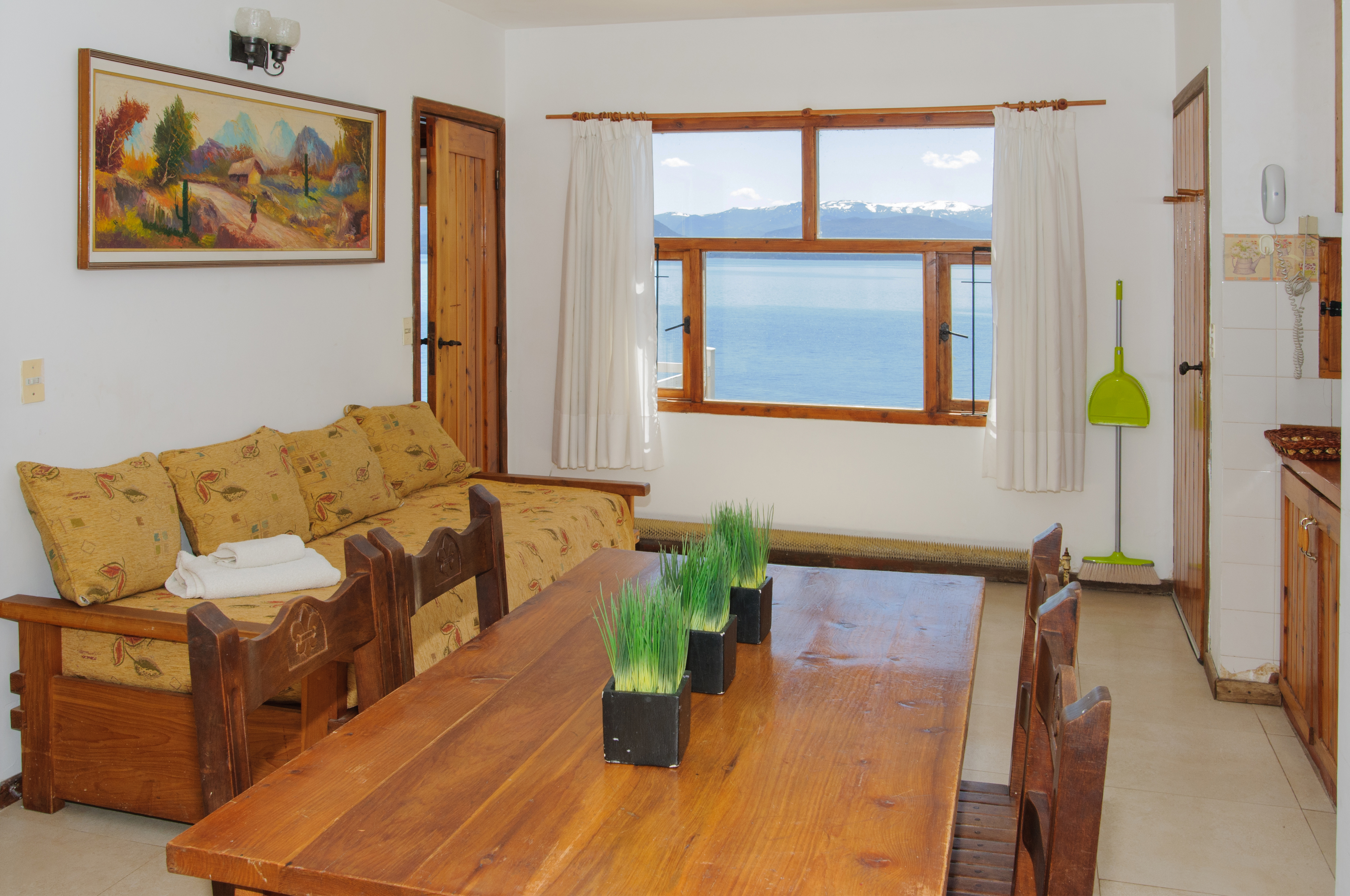 Bungalow Deluxe Lake View