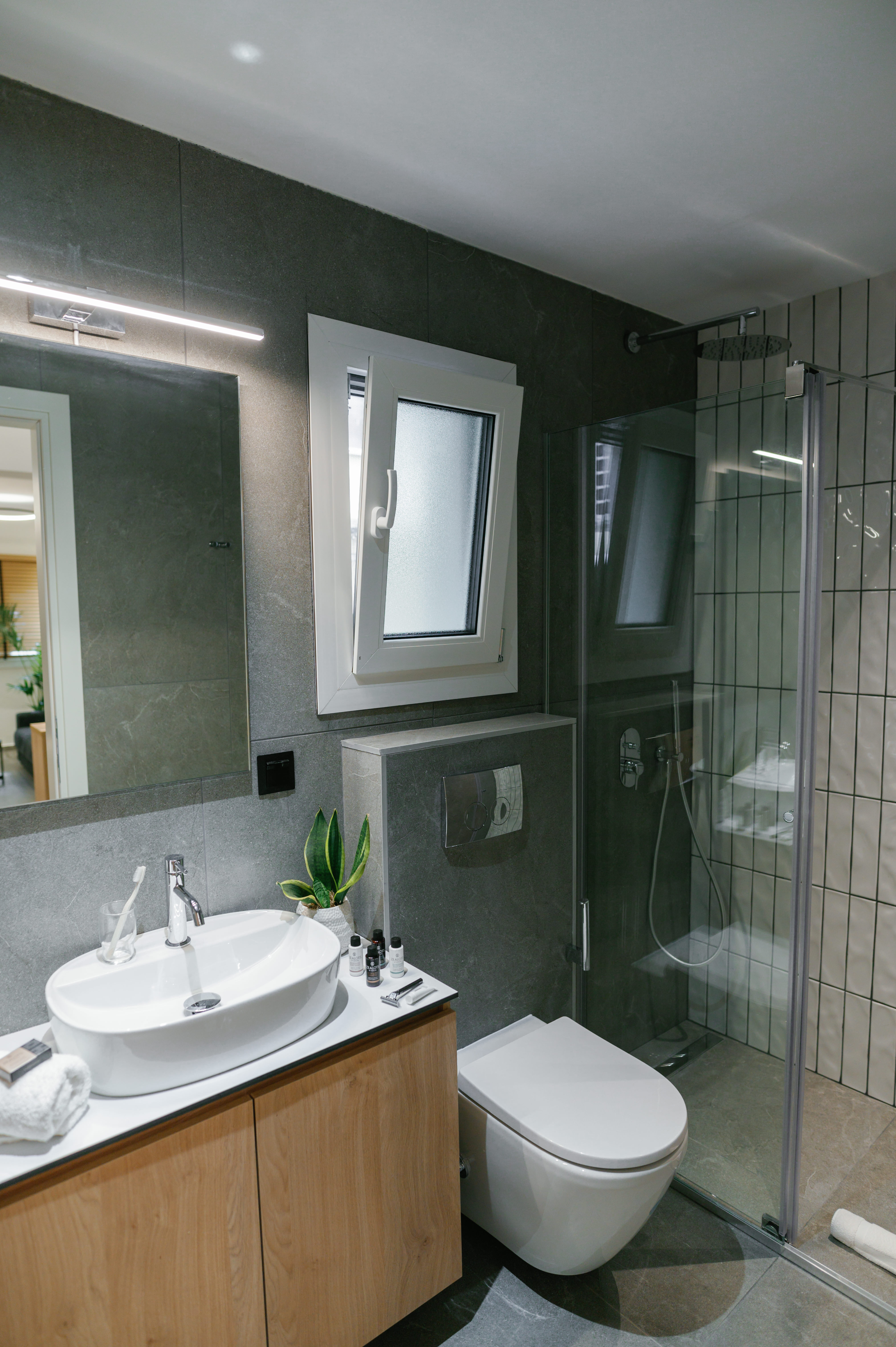 Suite Capacity 4 One Bedroom