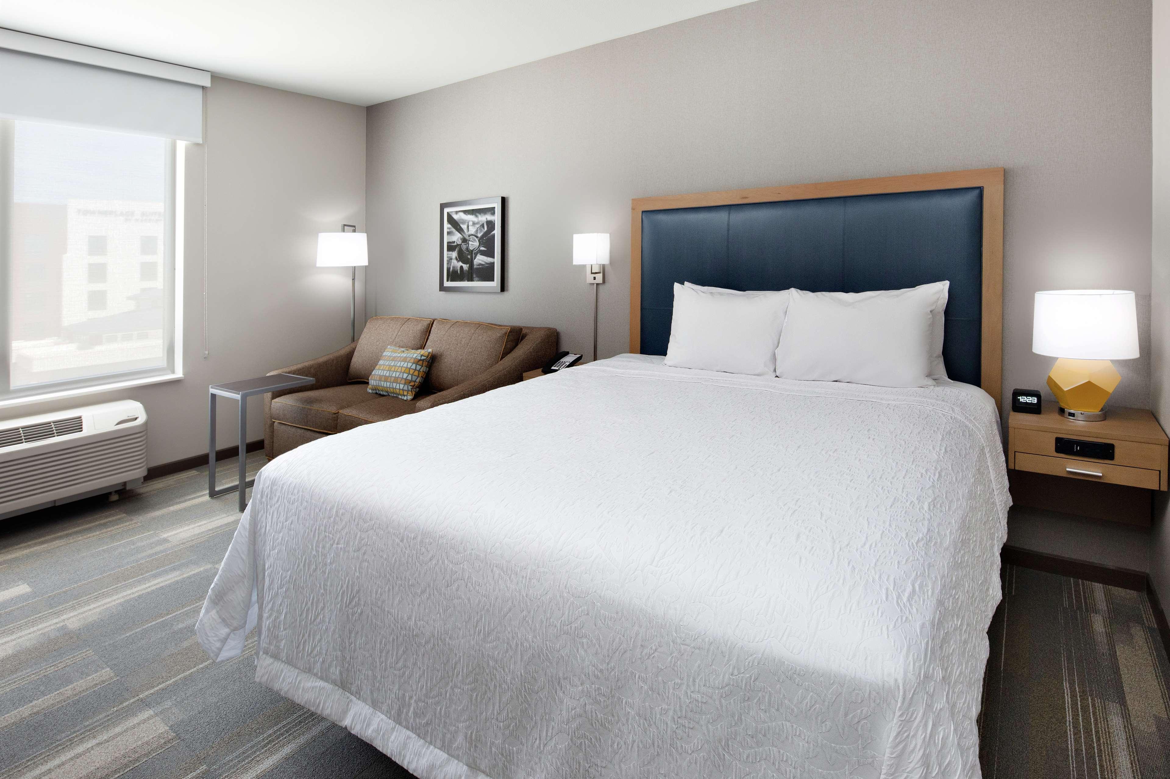 Suite King Bed Non Smoking