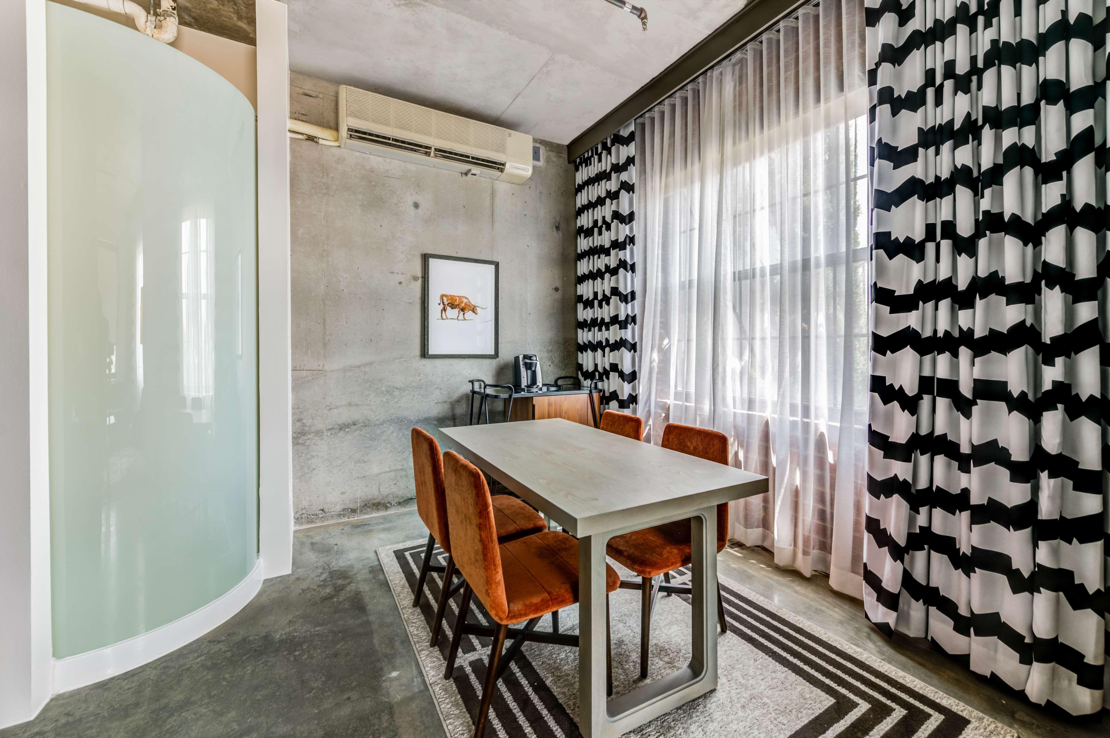 Suite King Bed One Bedroom 