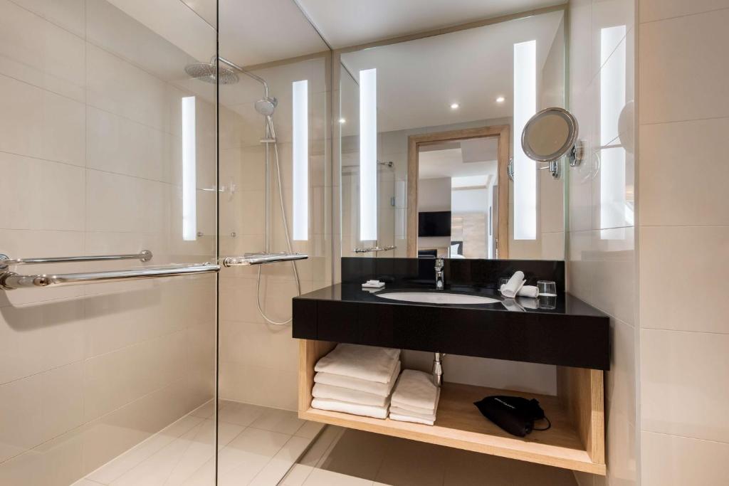 Junior Suite Mountain View