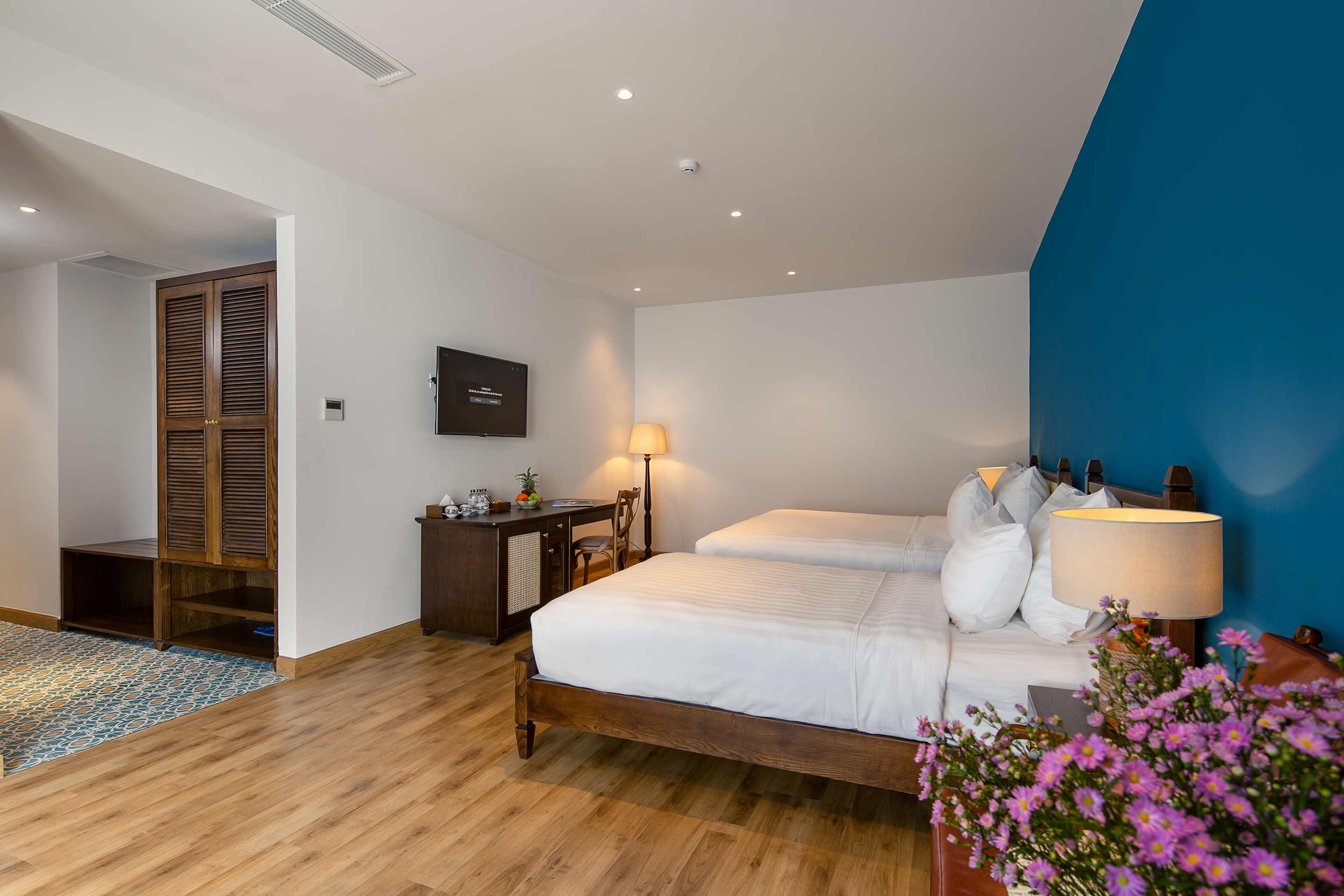 Family Room Capacity 3