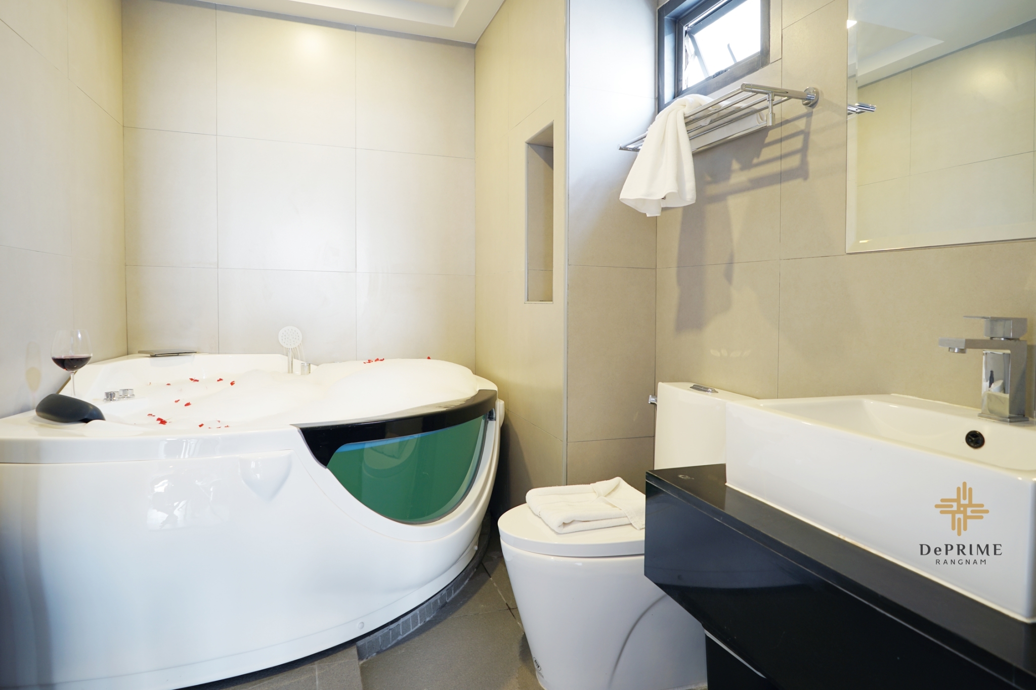 Double Deluxe with Jacuzzi