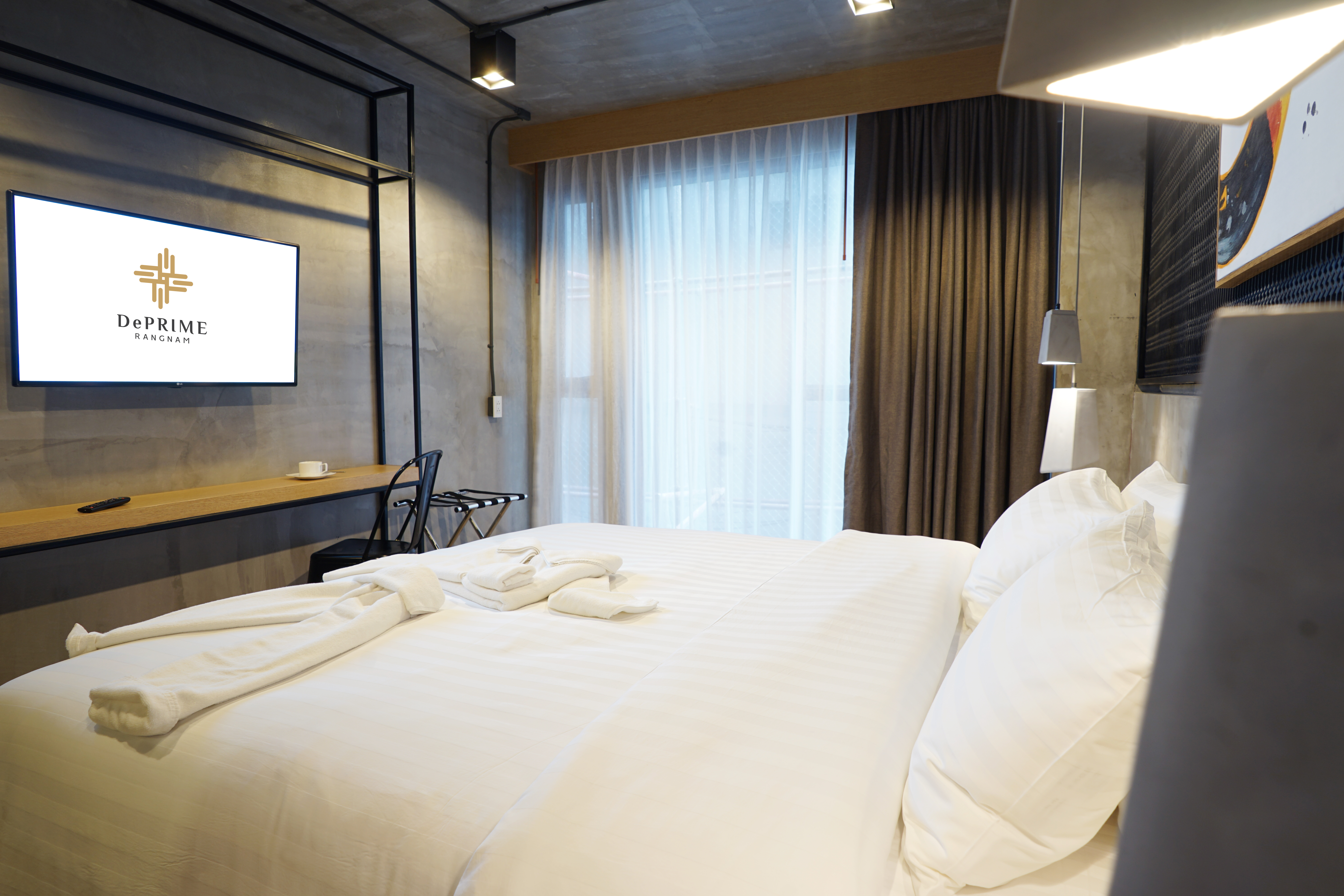 Double or Twin Standard