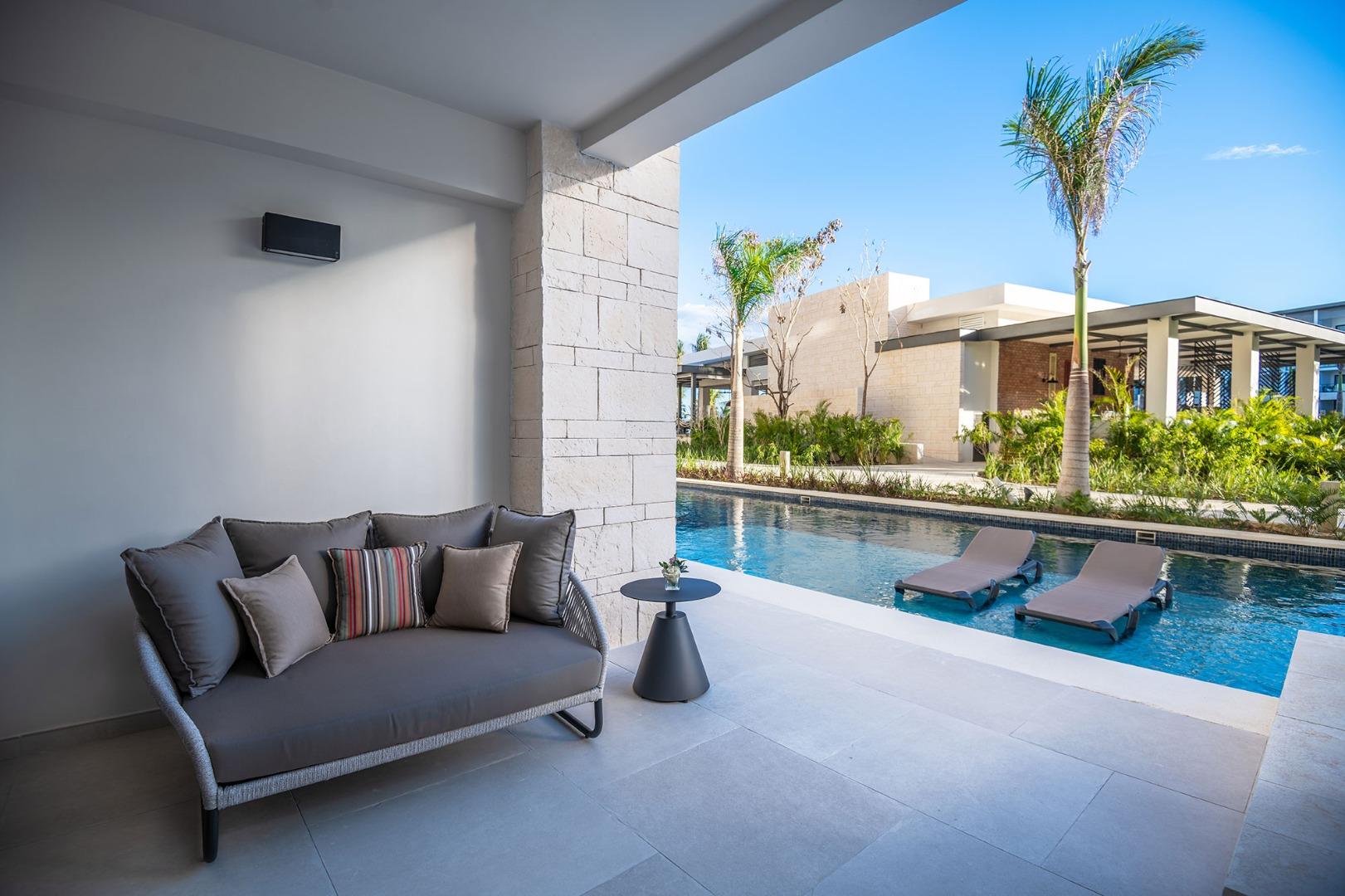 Junior Suite with Private Pool