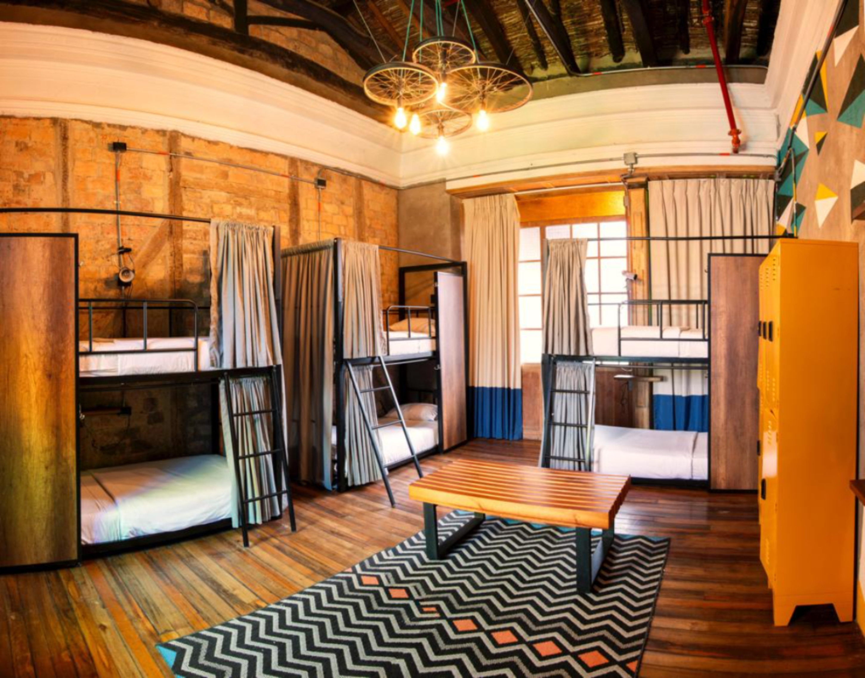 Bed in Dormitory Capacity 6