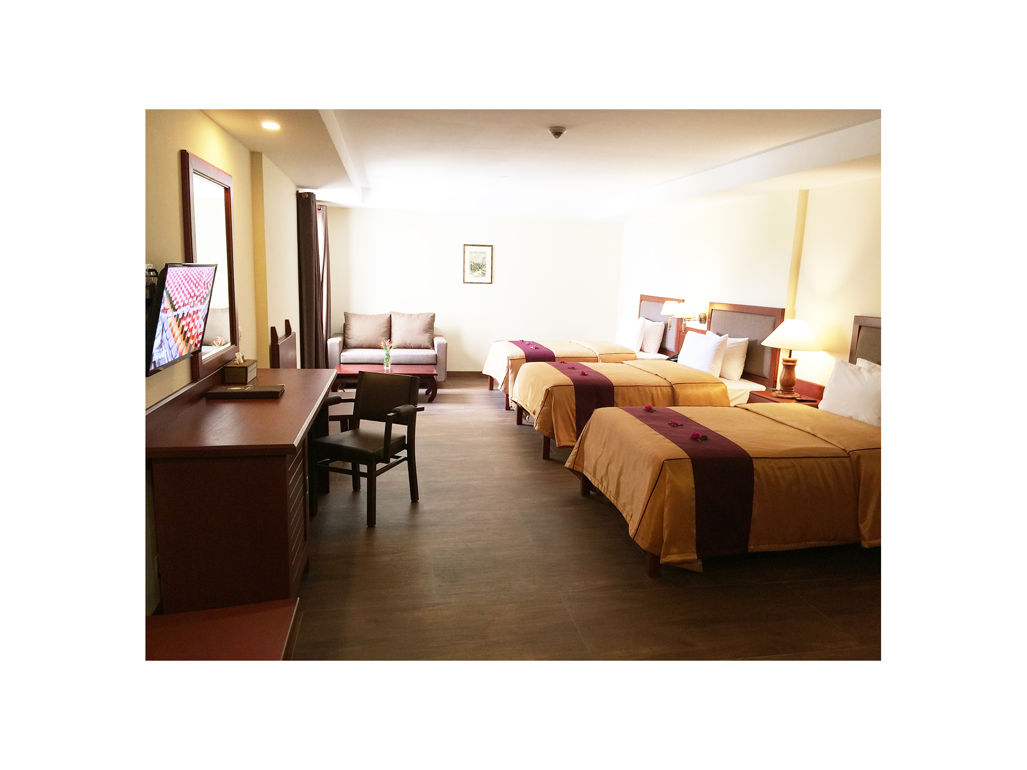 Family Room Connecting Room