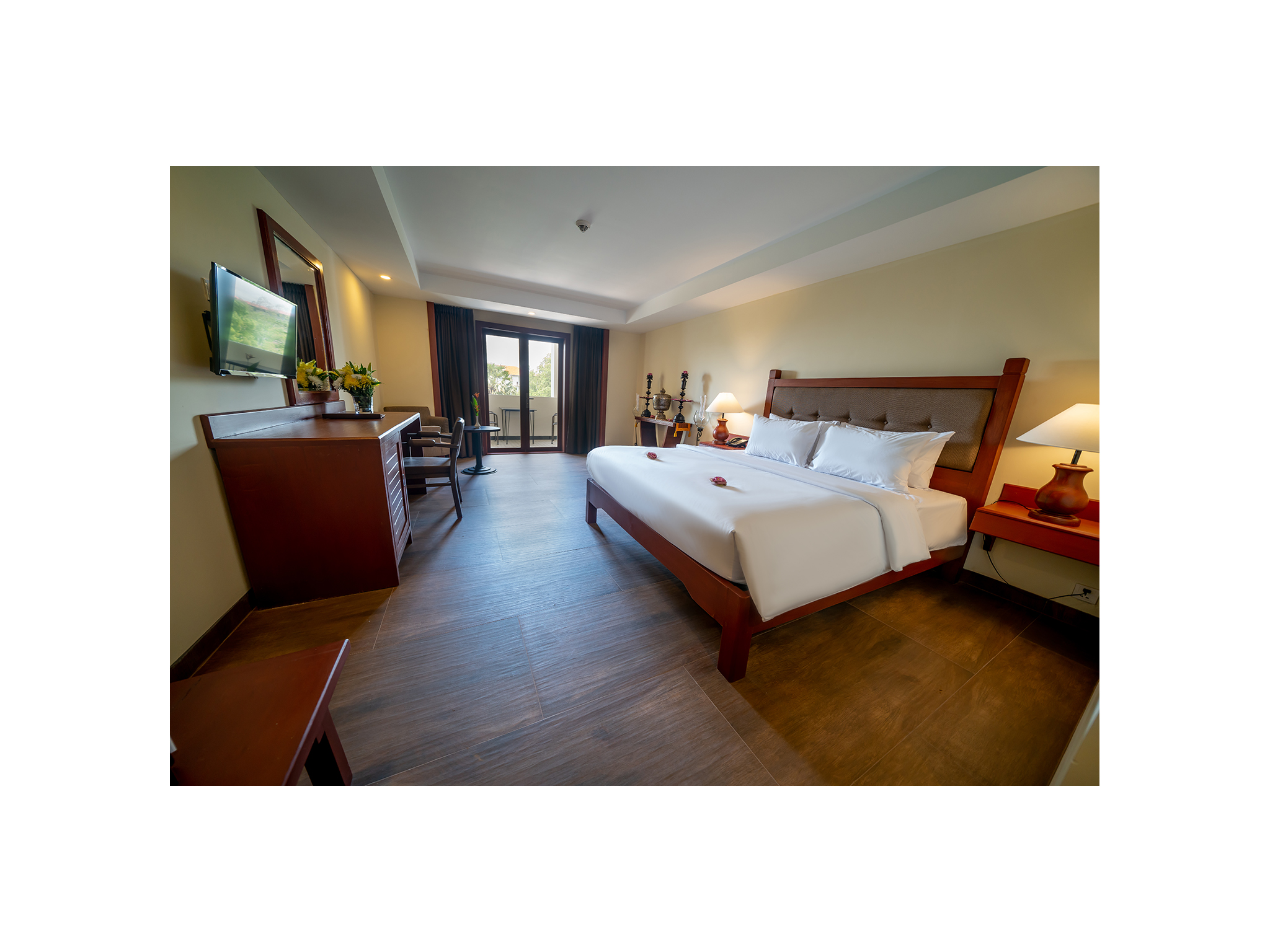 Double Deluxe Pool View