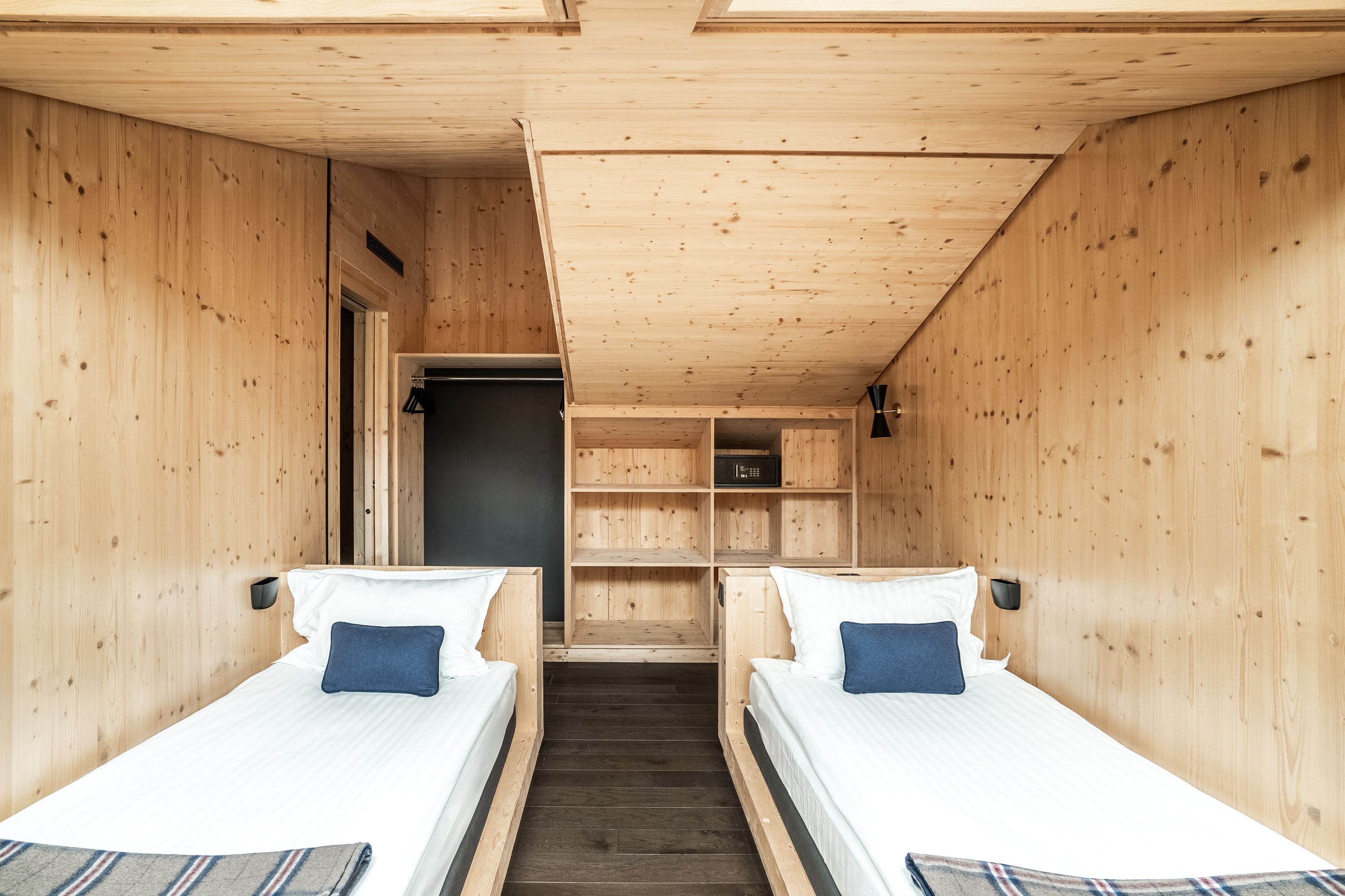 Family Room Superior