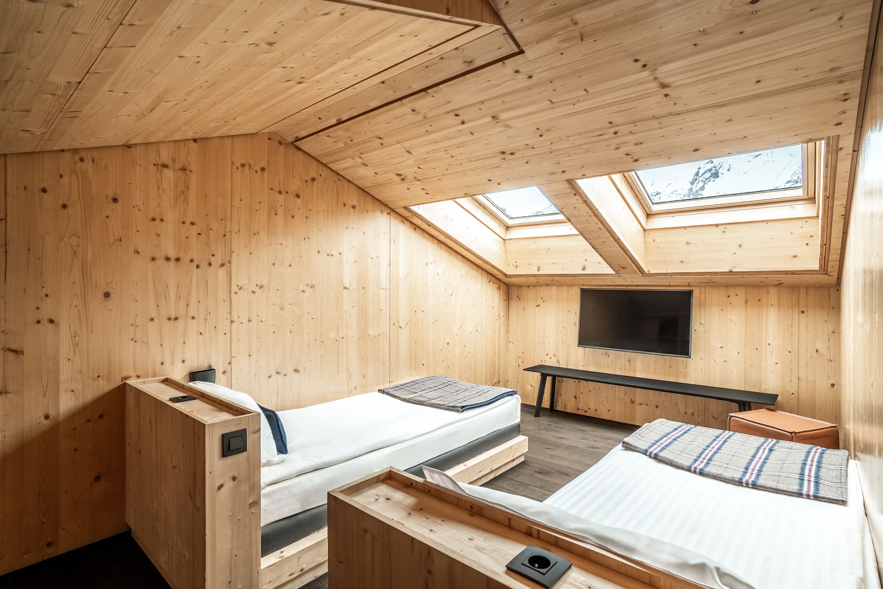 Family Room Superior