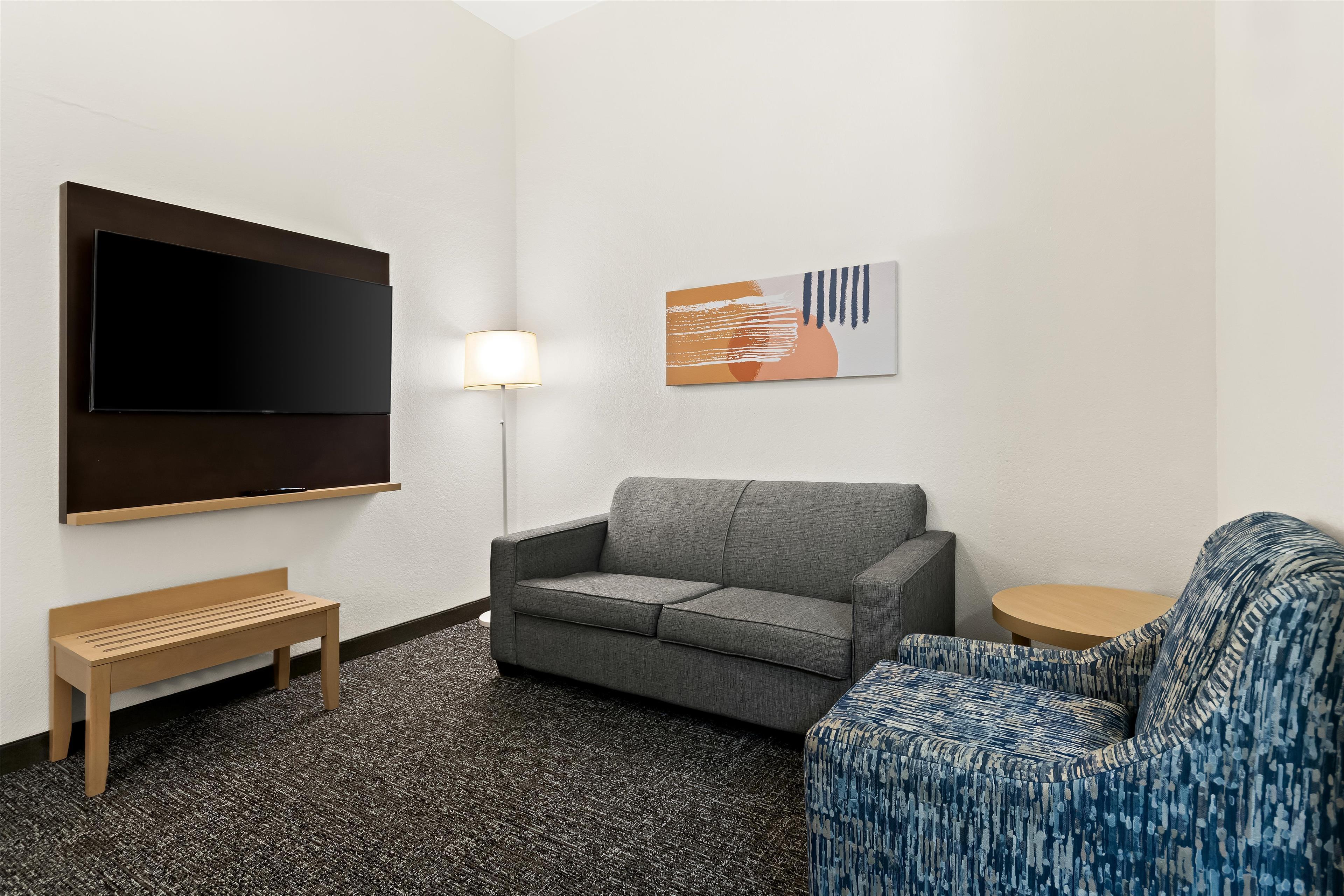 Suite Two Queen Beds