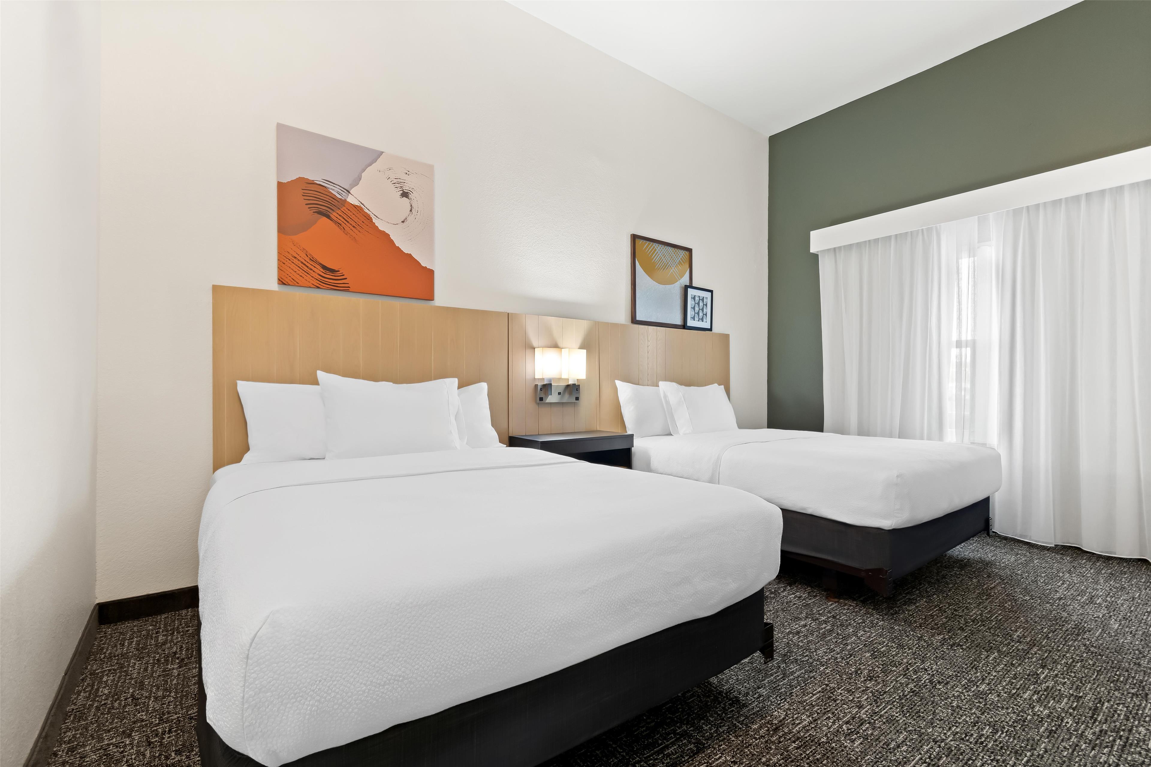 Suite Two Queen Beds