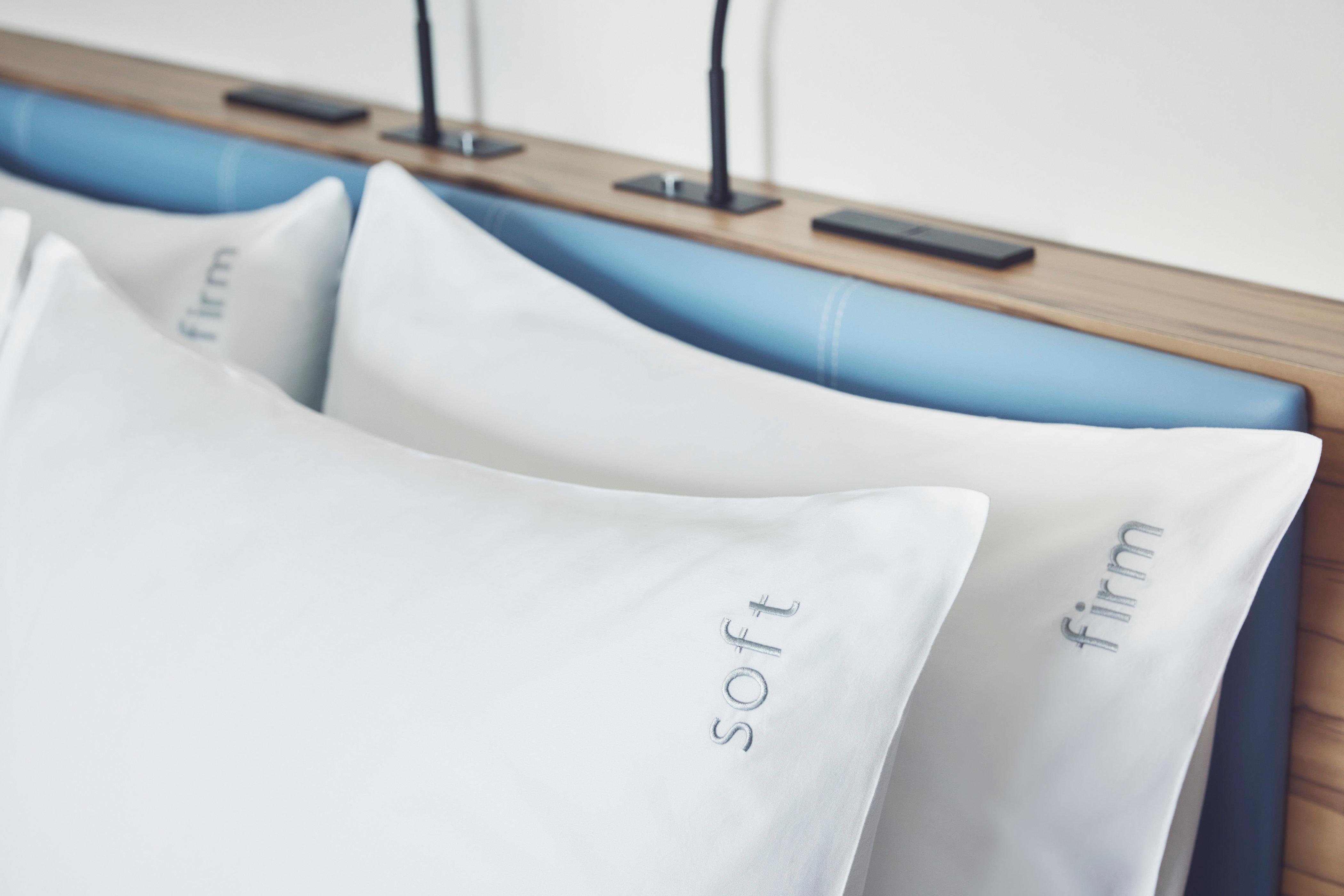 Double City View Queen Bed