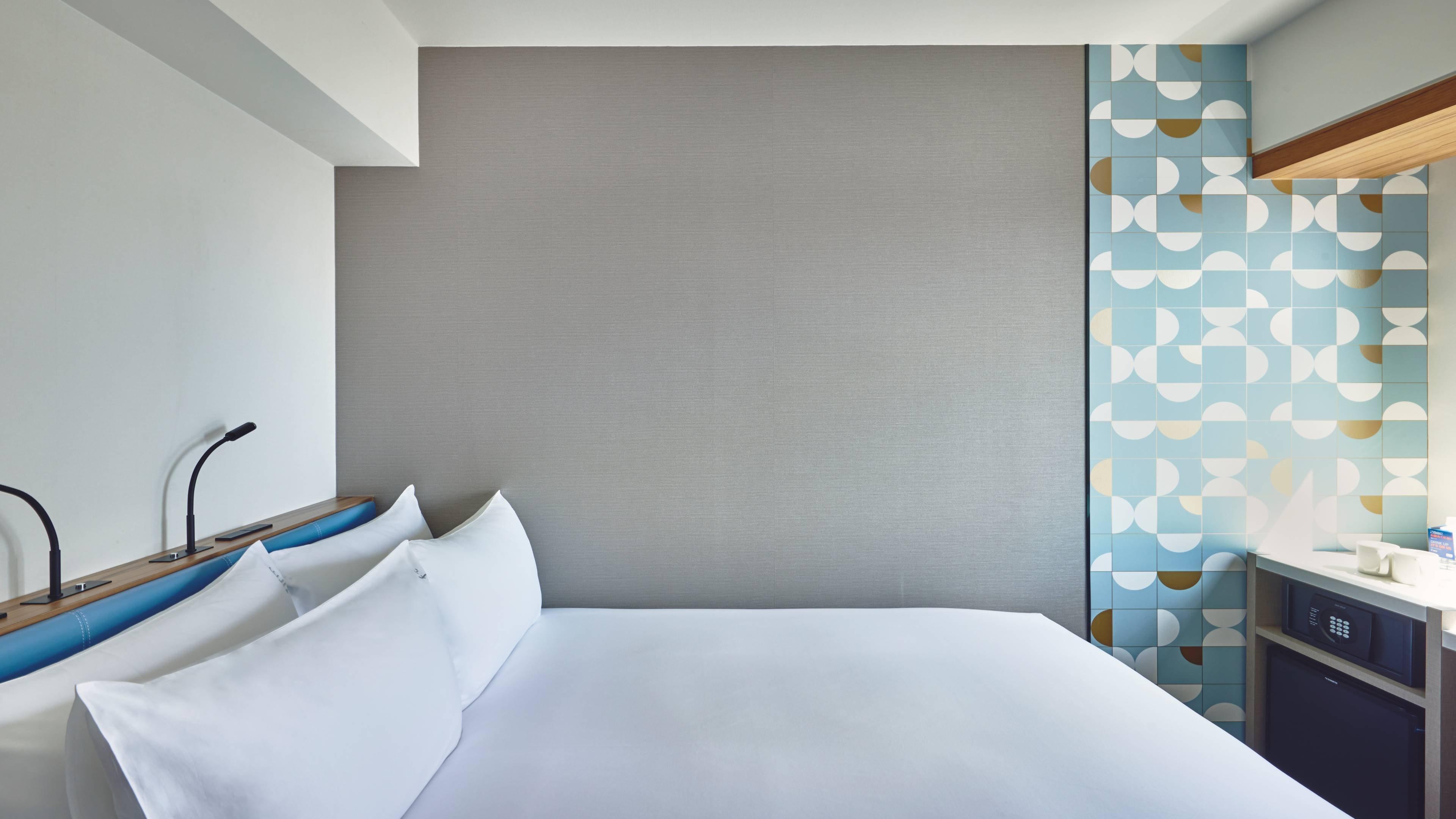 Double King Size Bed