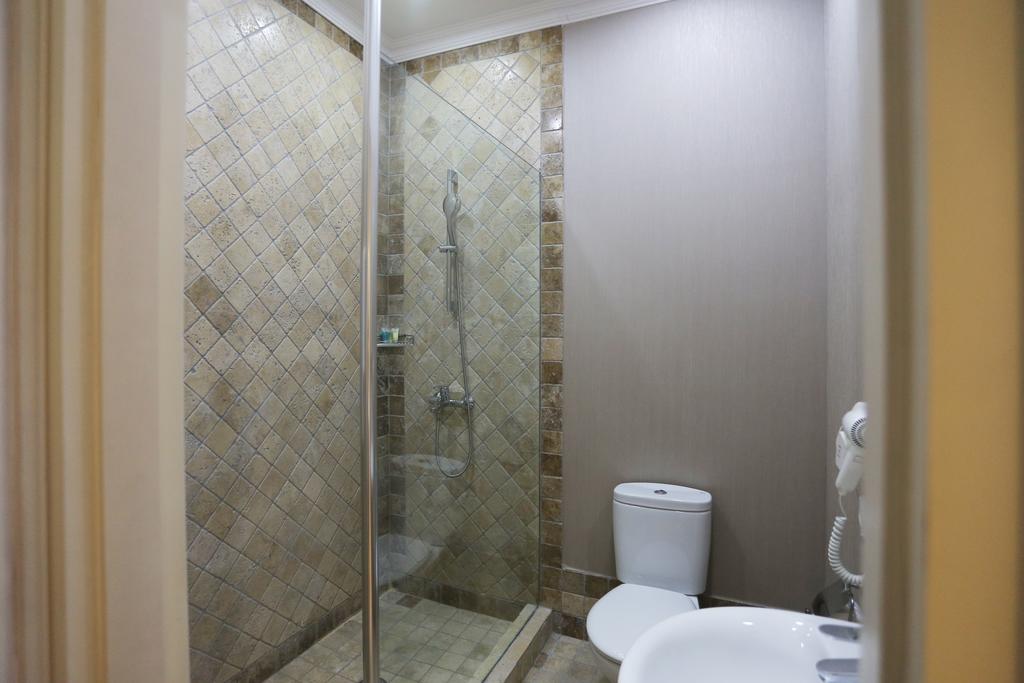 Double Single Superior