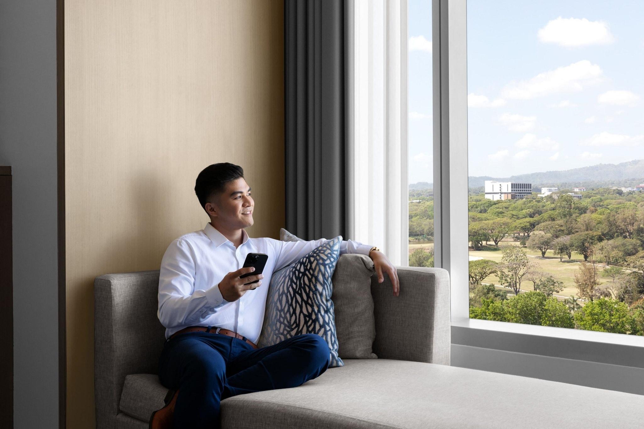 Double Deluxe King Bed