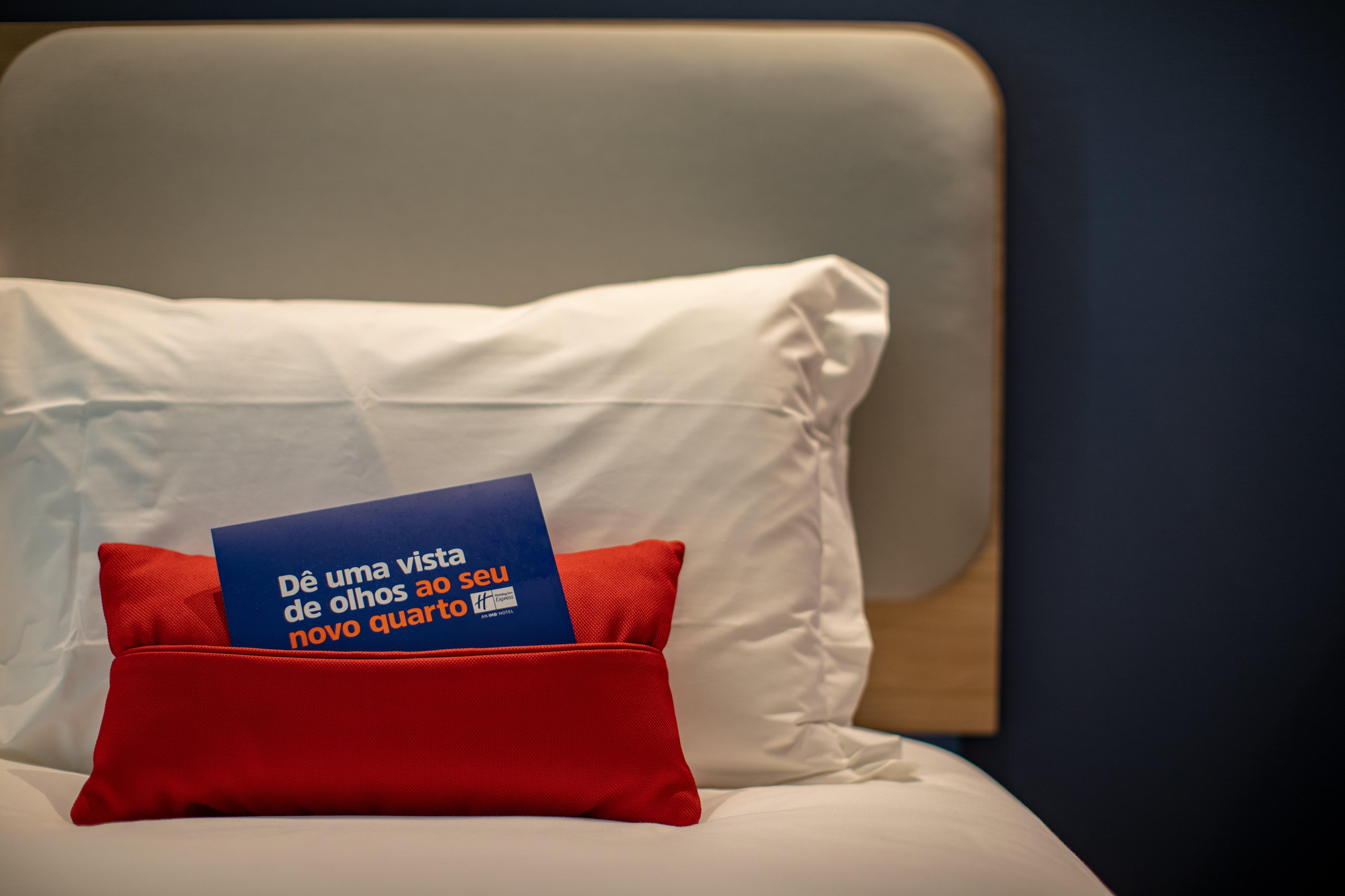 Double Queen Size Bed