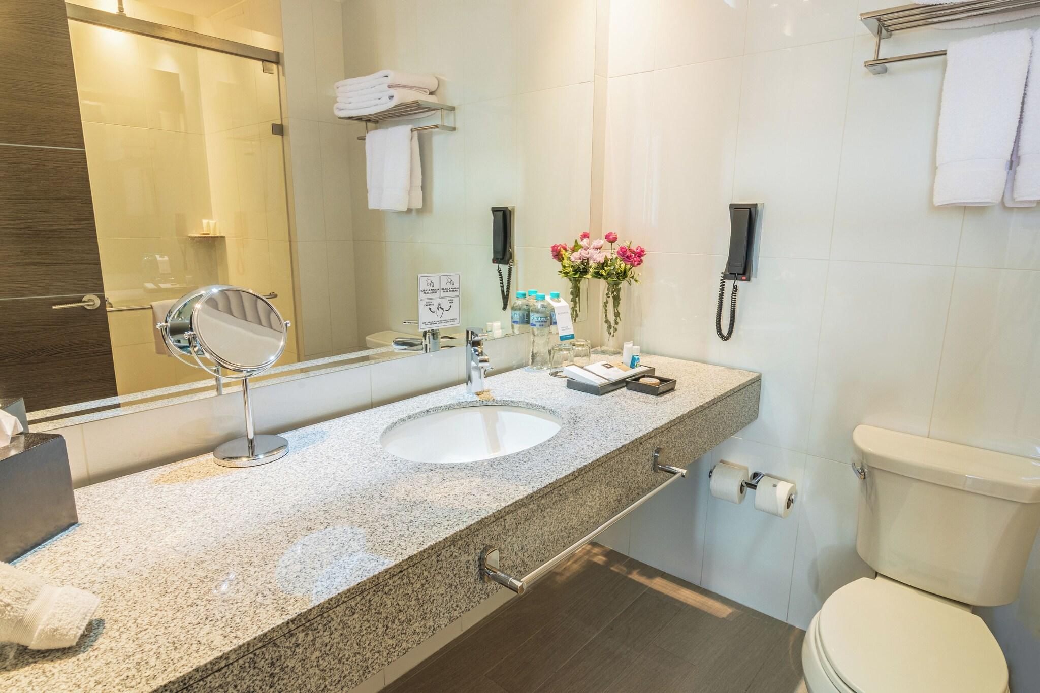 Junior Suite King Size Bed