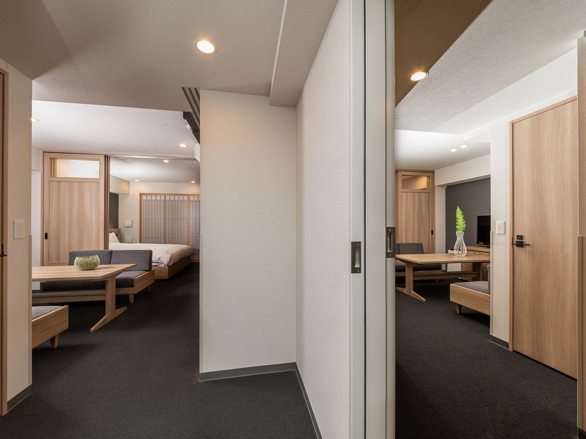 Apartment Connecting Room