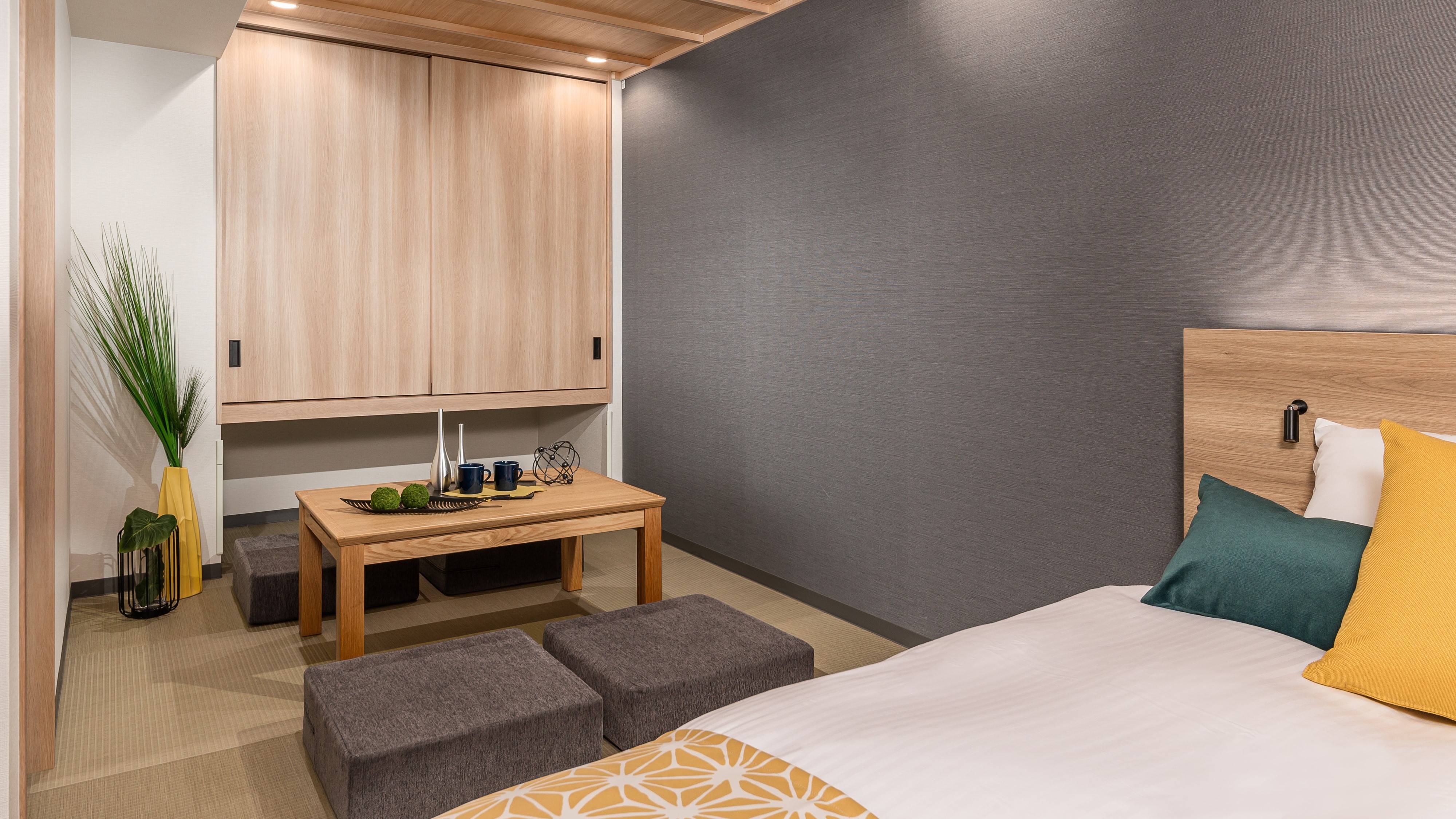 Studio Japanese Room