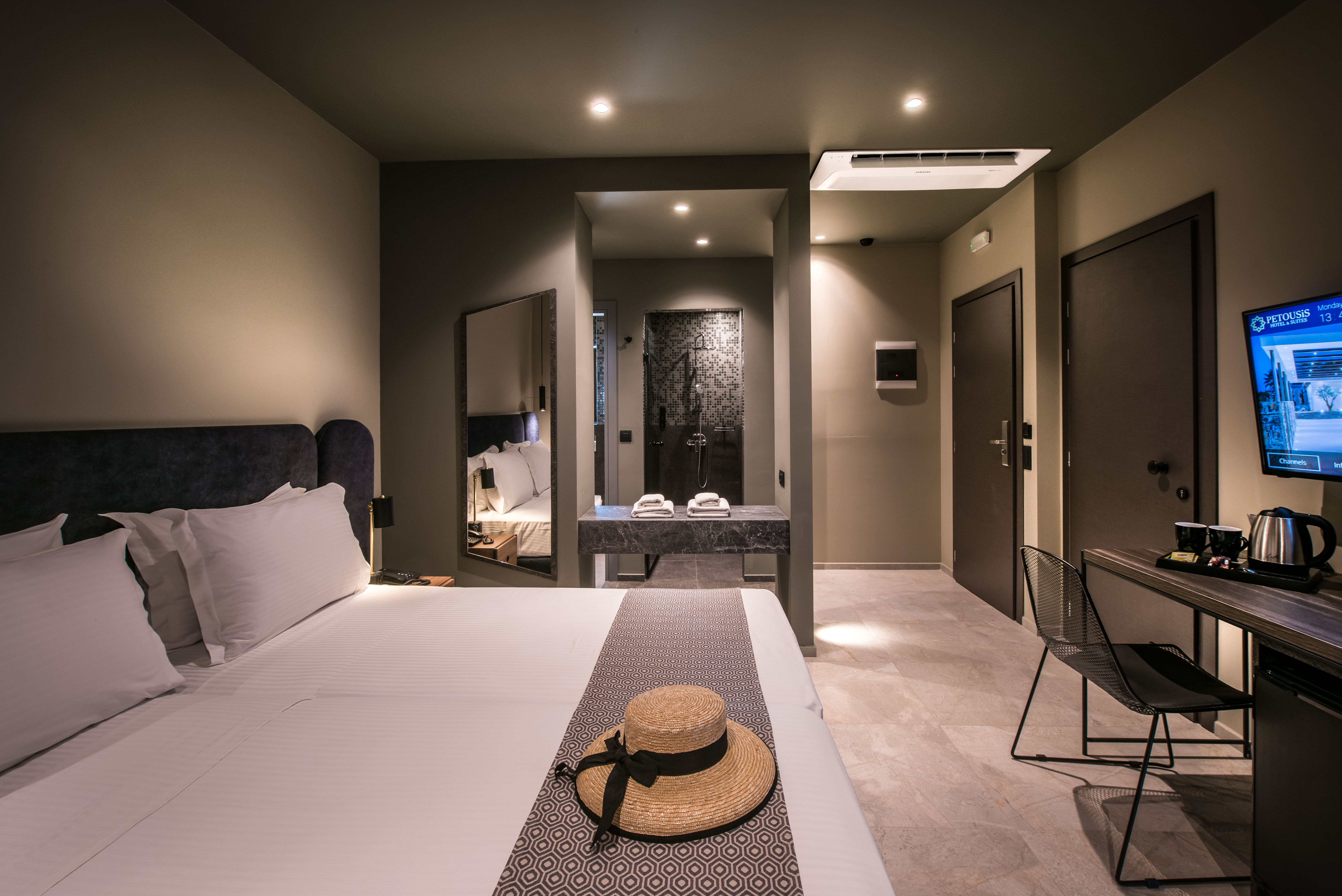 Double or Twin Superior