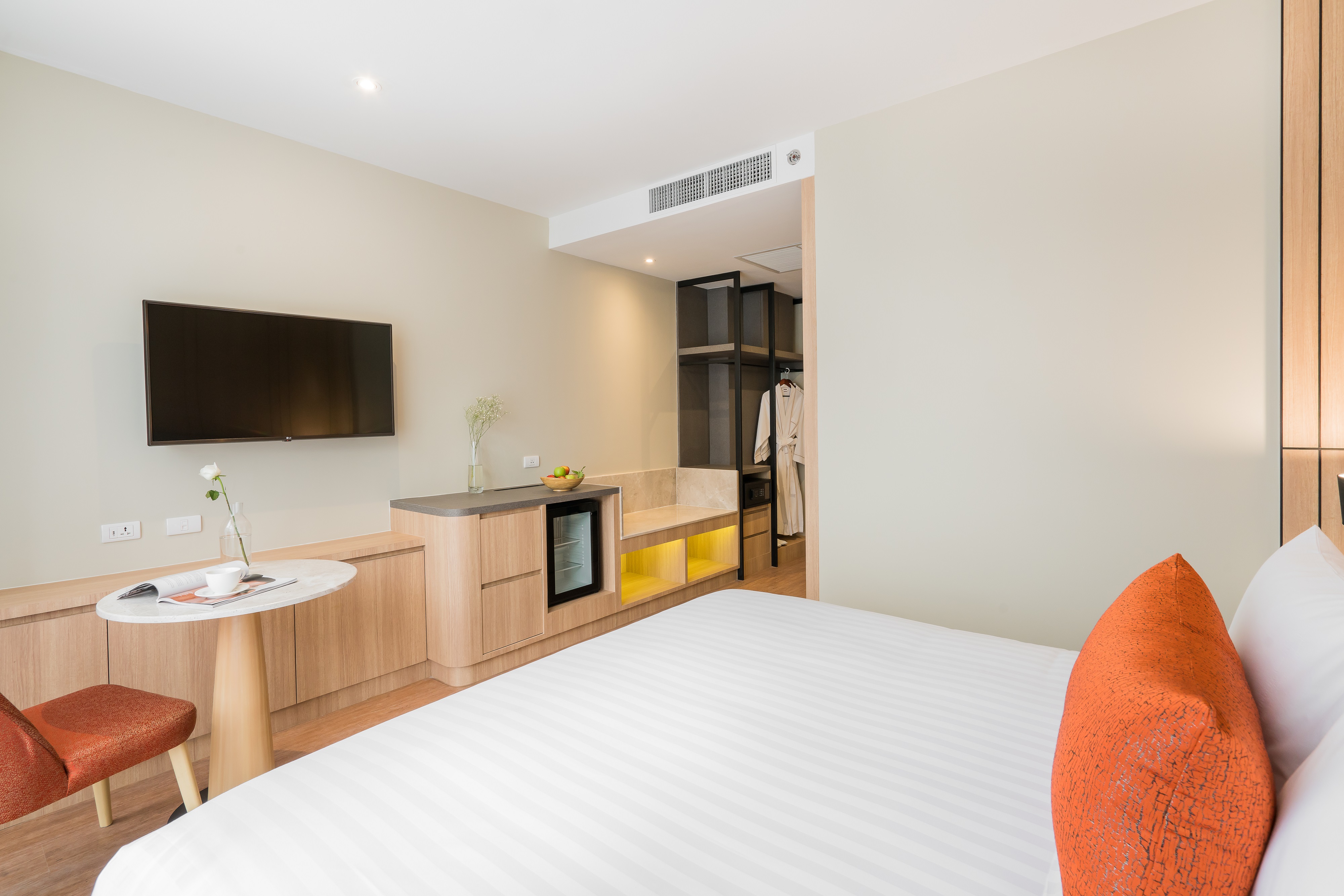 Double or Twin Deluxe