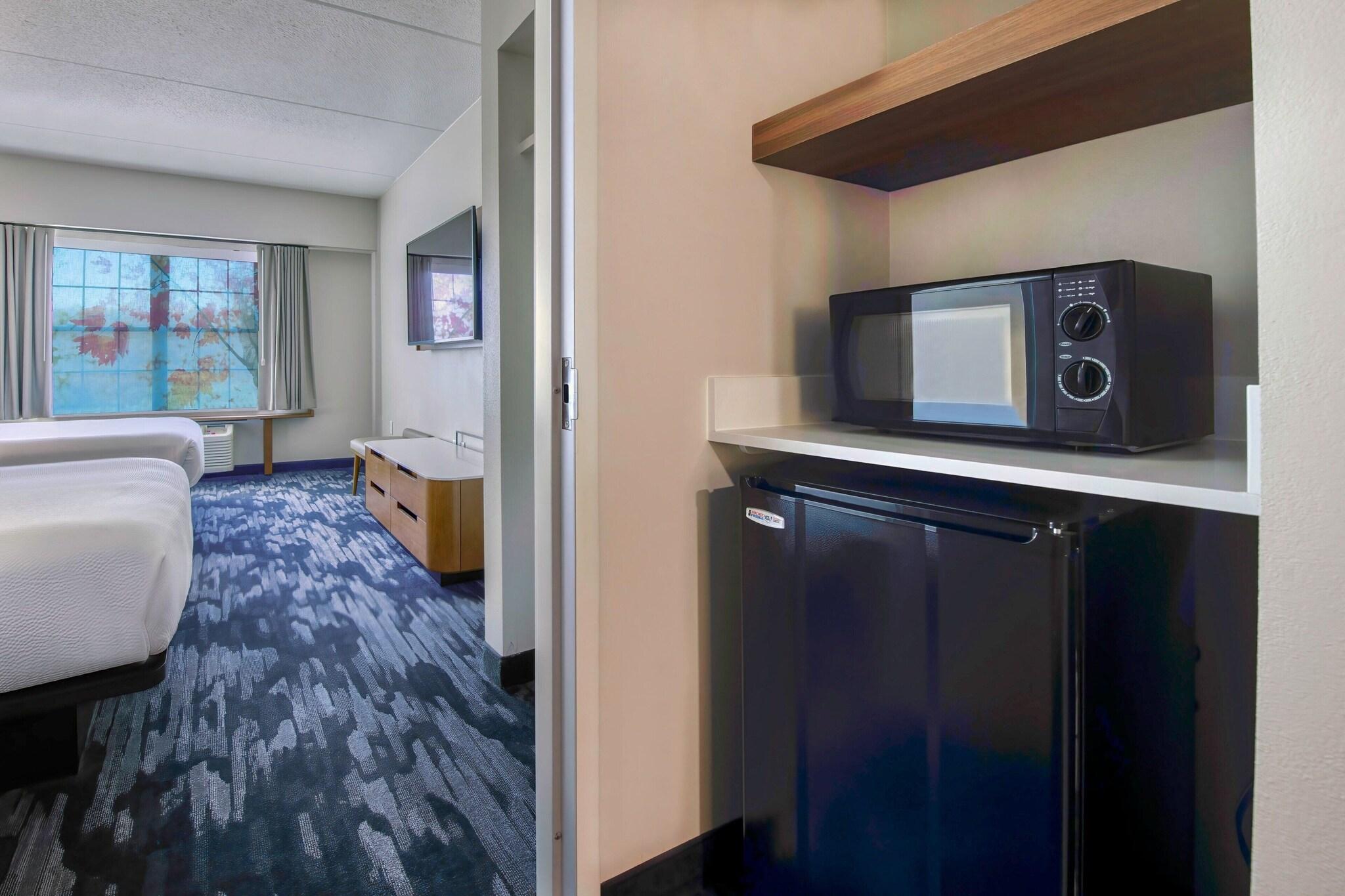 Suite Two Queen Beds