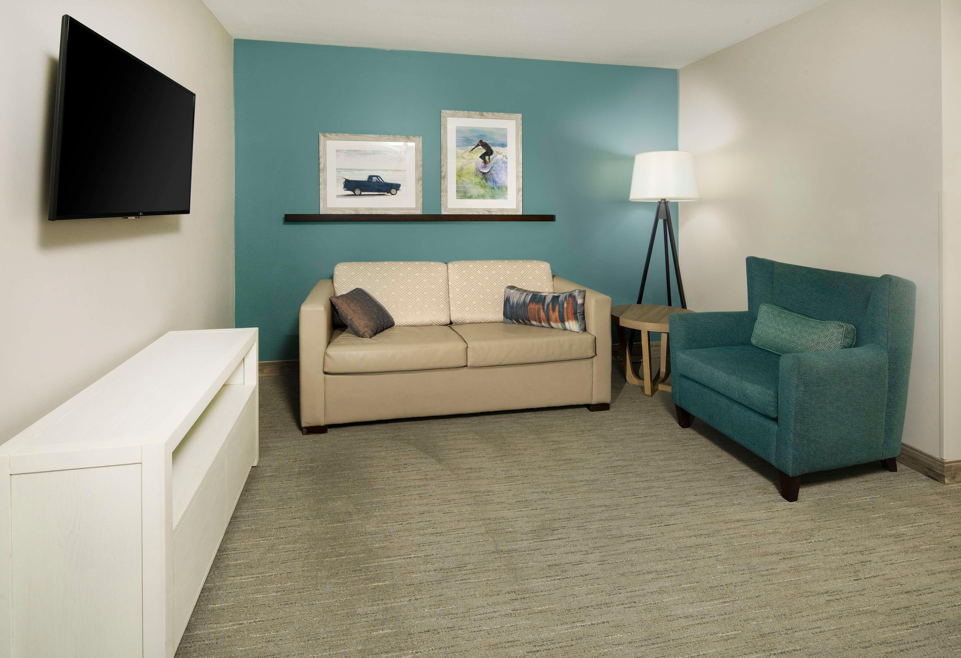 Double Two Queen Beds