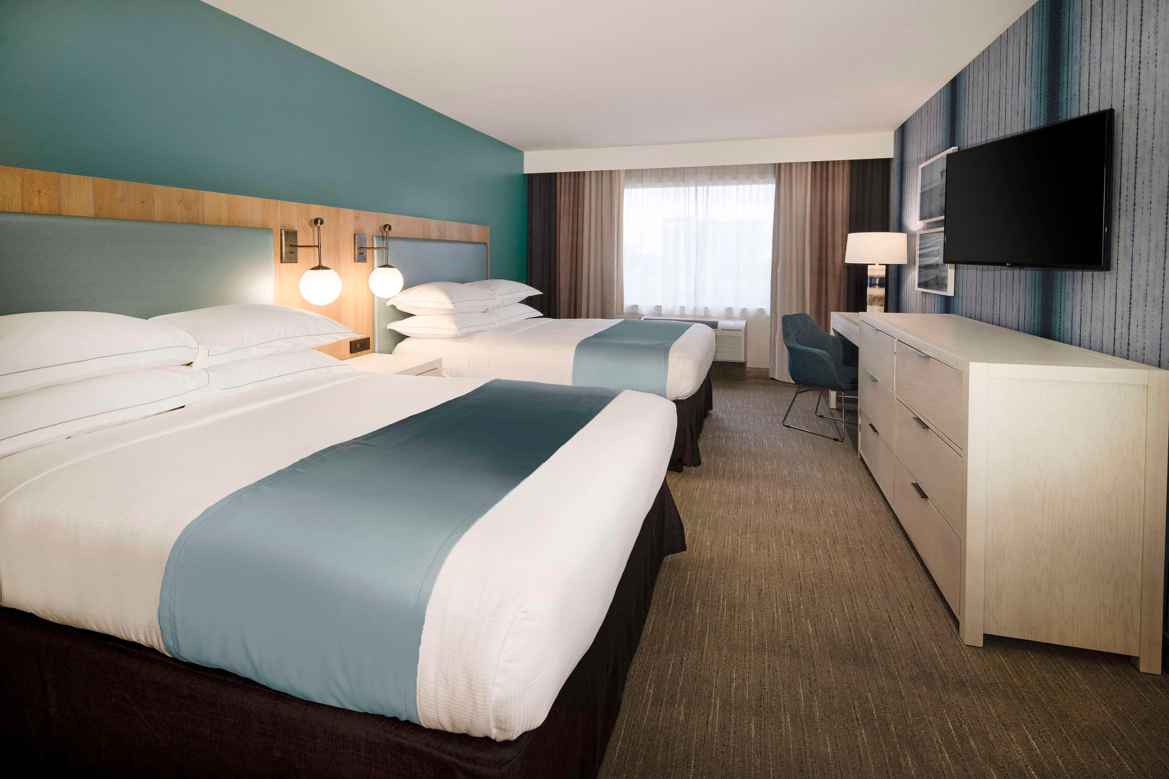 Studio King Size Bed