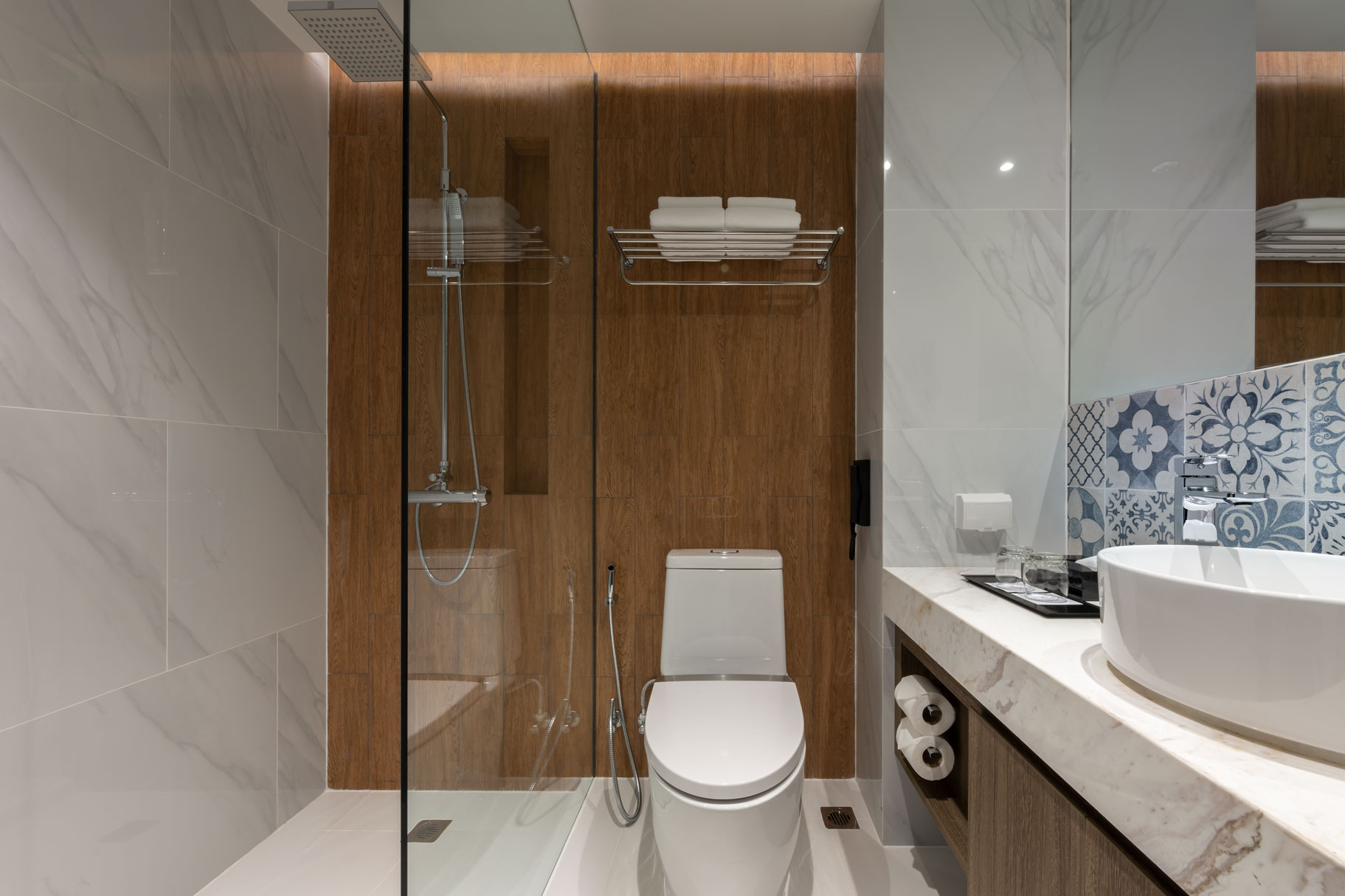 Double King Bed Non Smoking