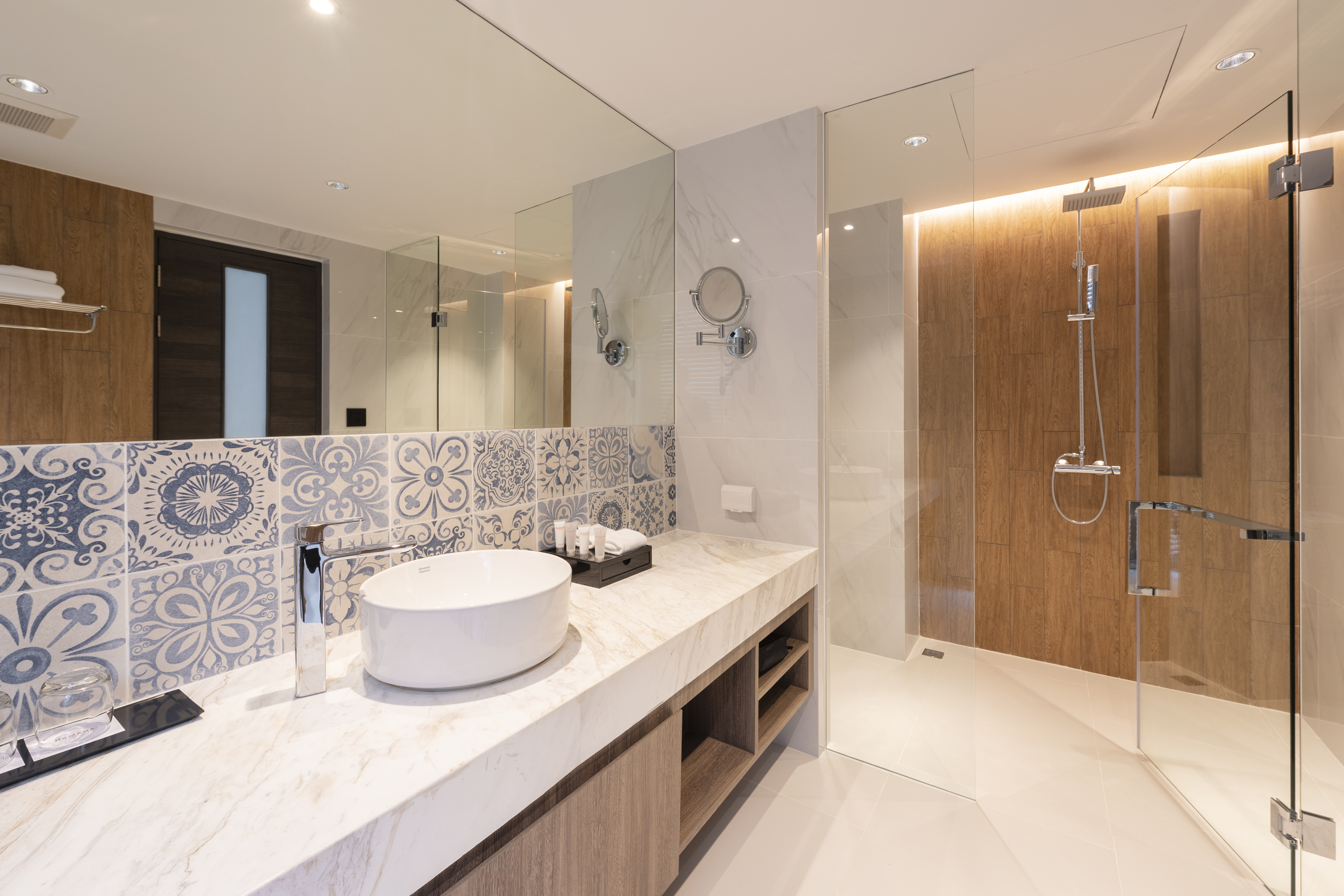 Double or Twin Deluxe