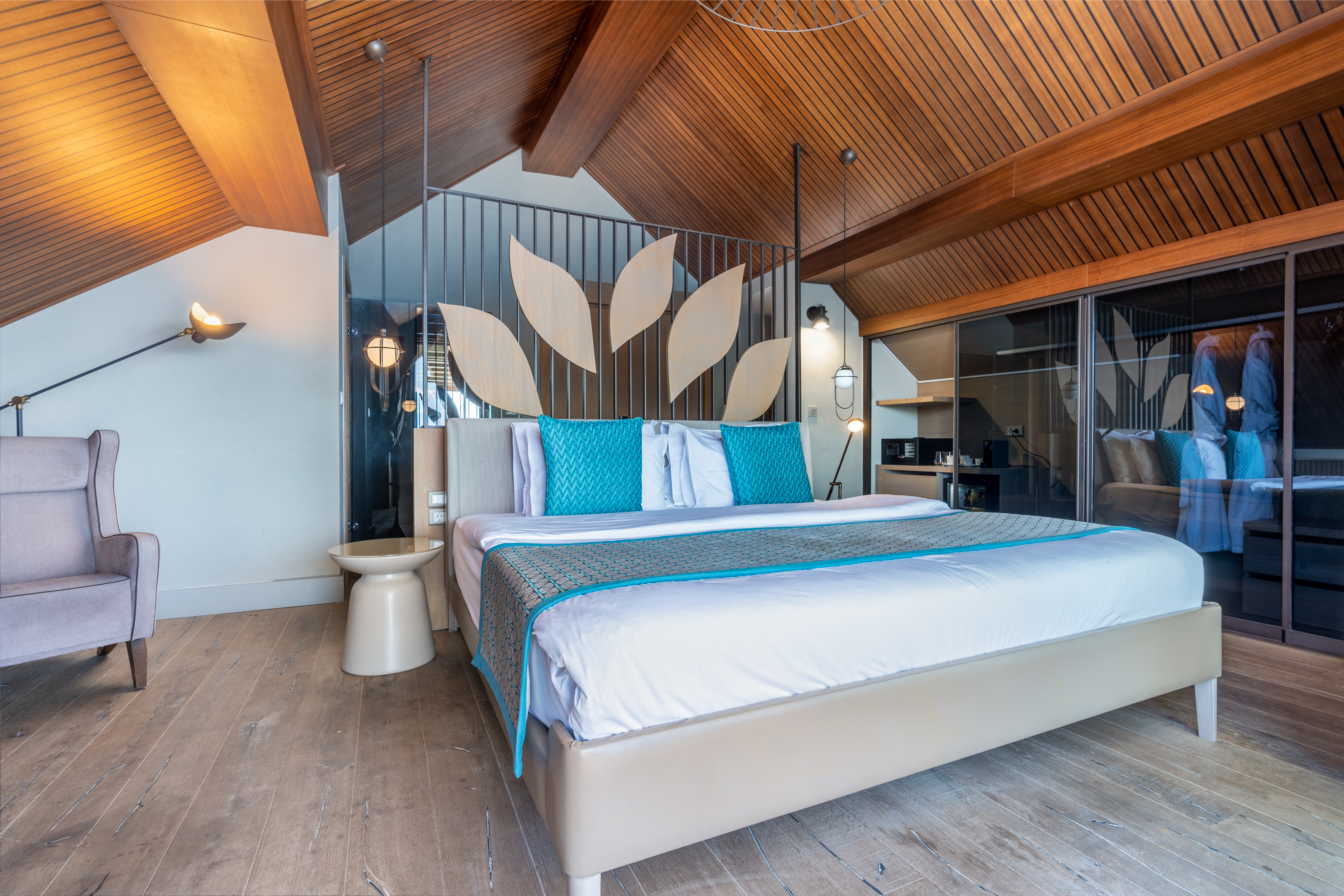 Suite Partial Ocean View