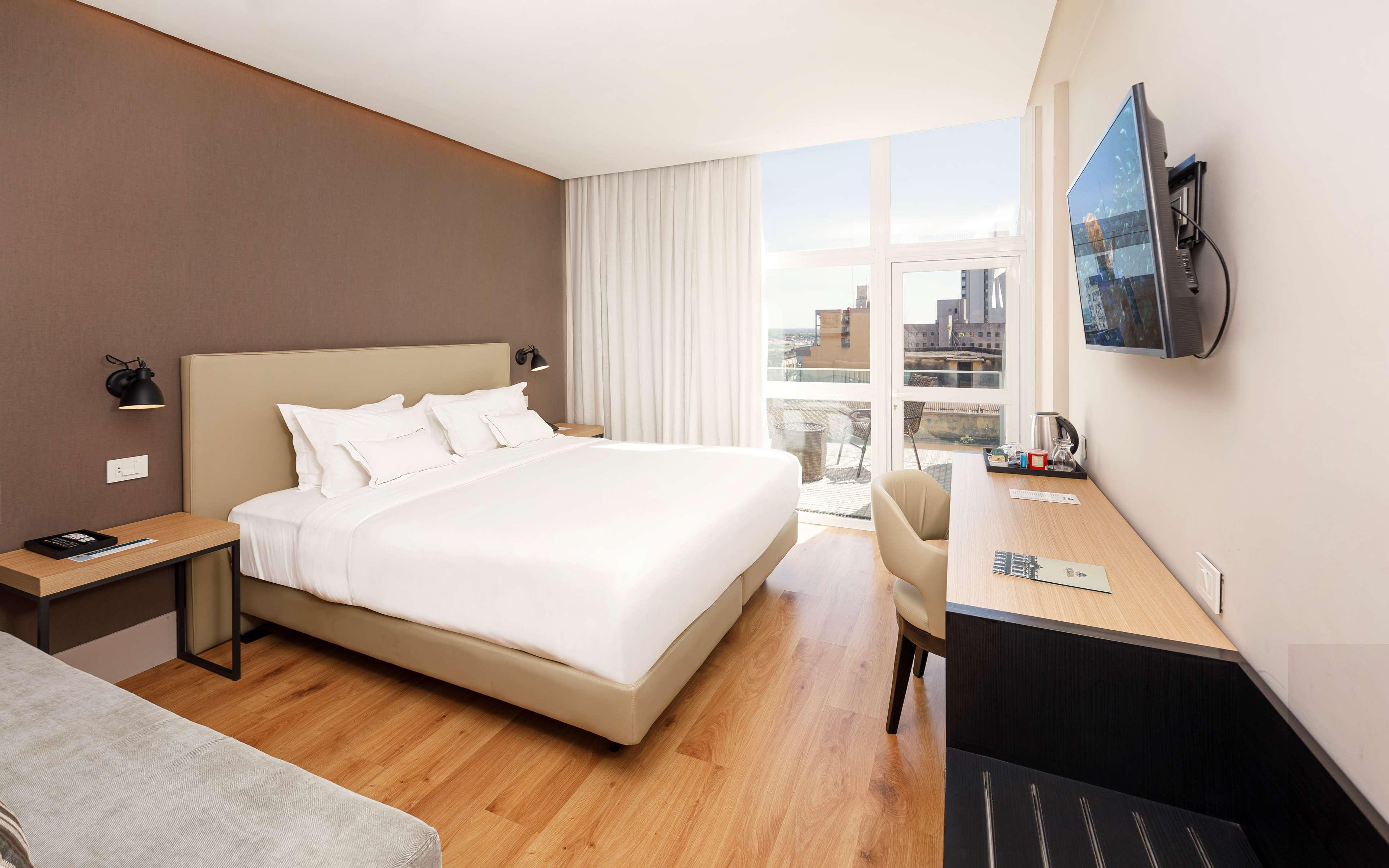 Suite King Bed One Bedroom 