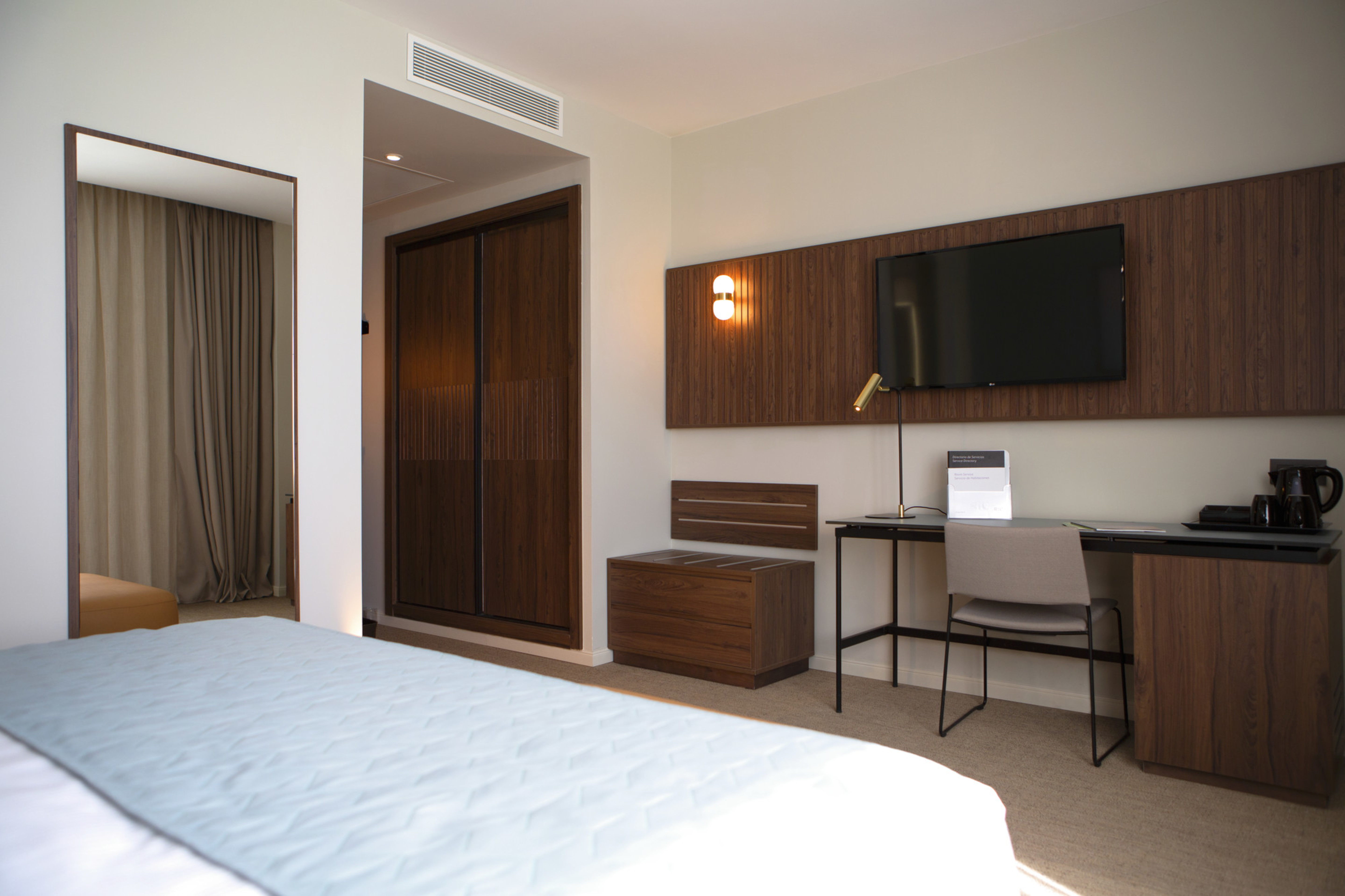 Double Deluxe with Views