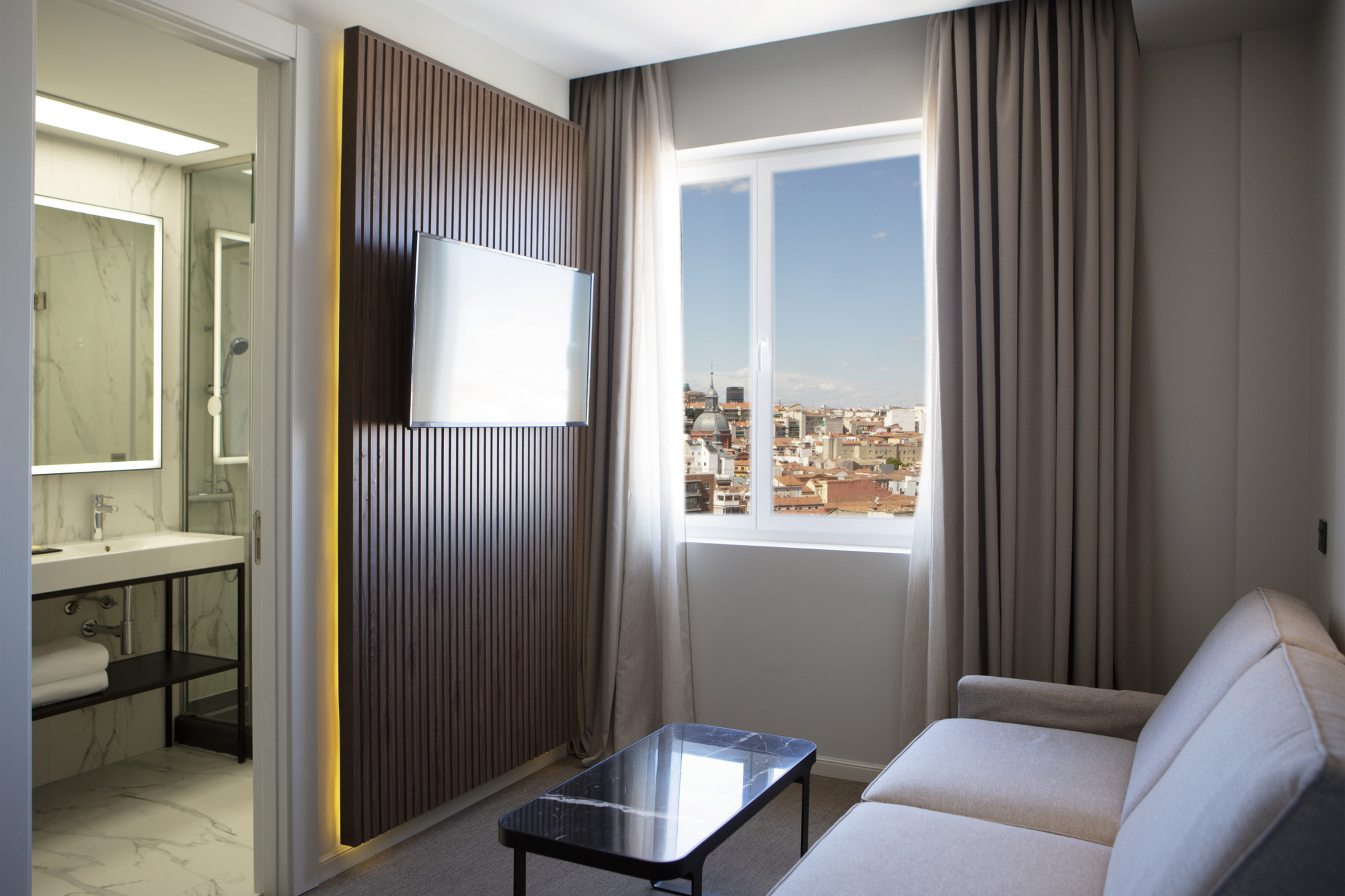 Family Room Deluxe Two Beds