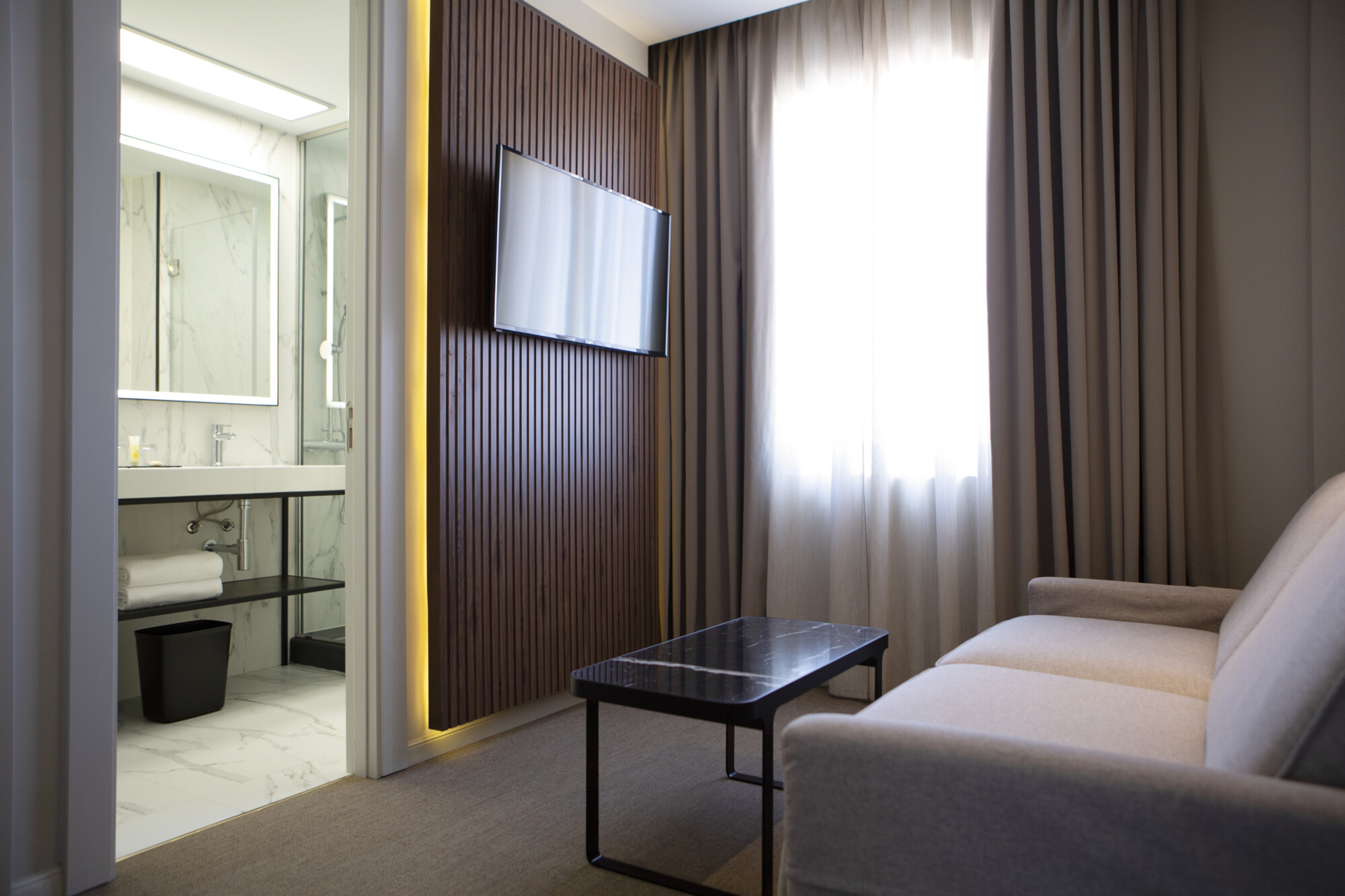 Family Room Deluxe Two Beds