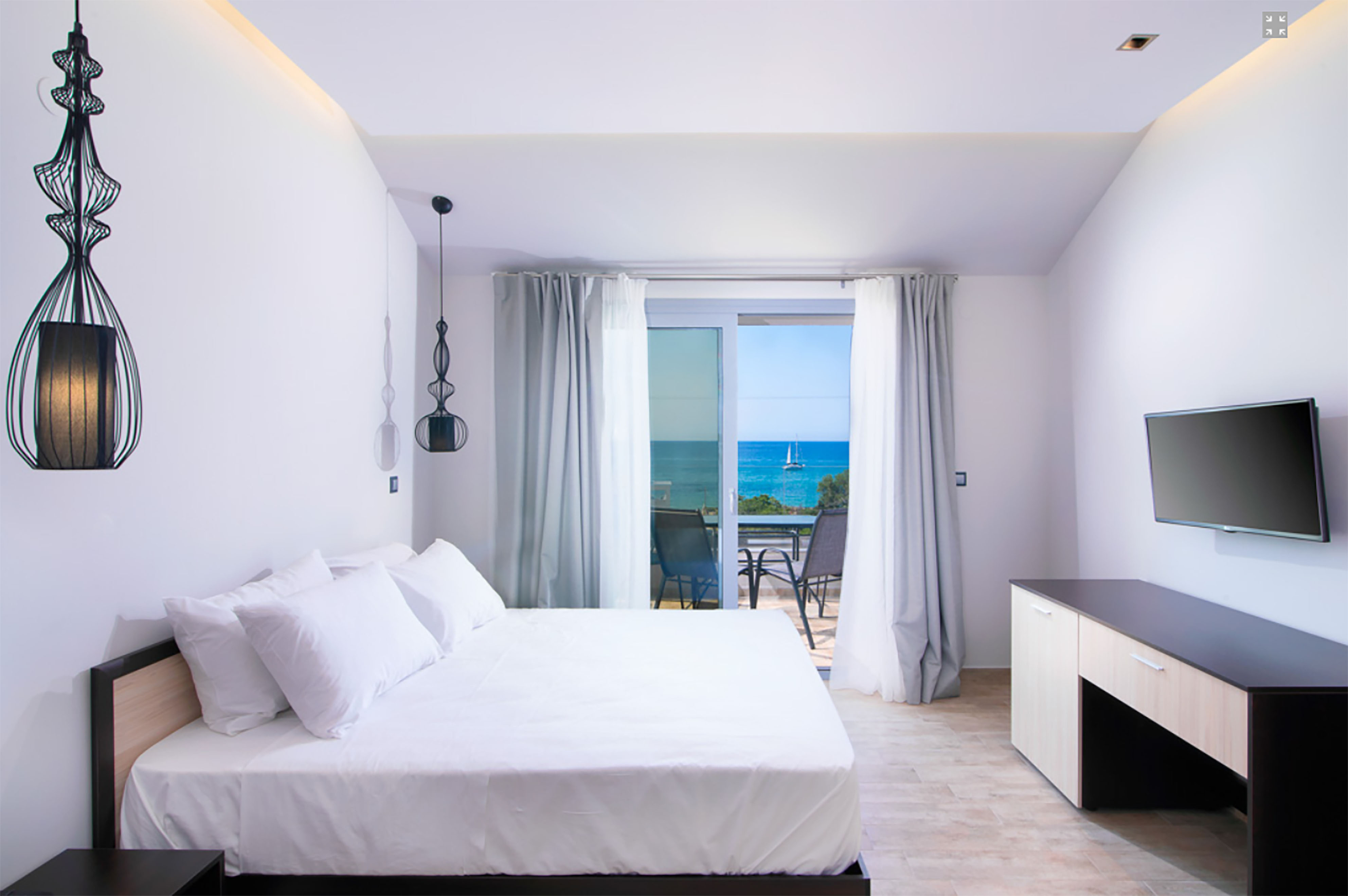 Family Room Sea View