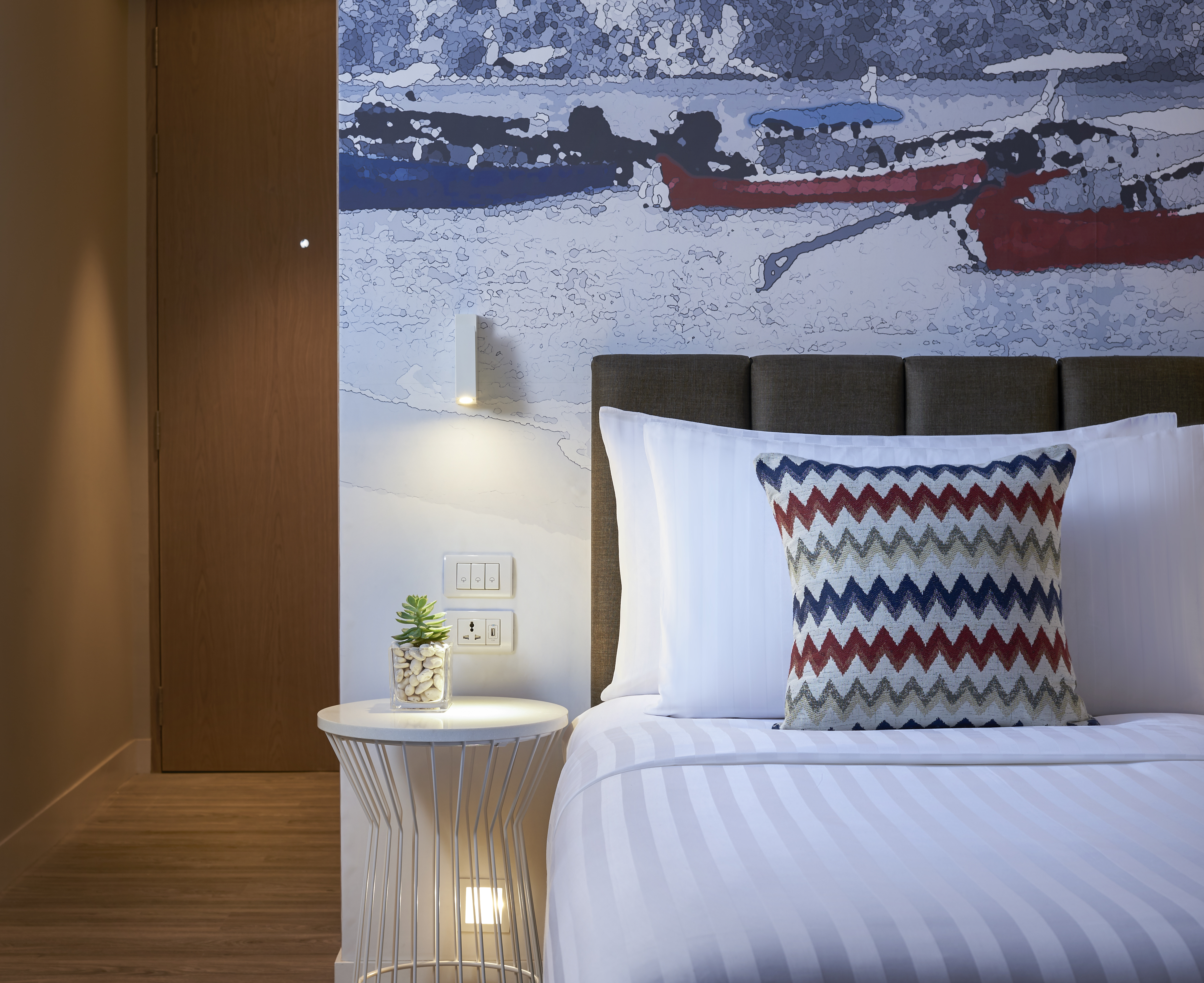 Double Deluxe King Bed