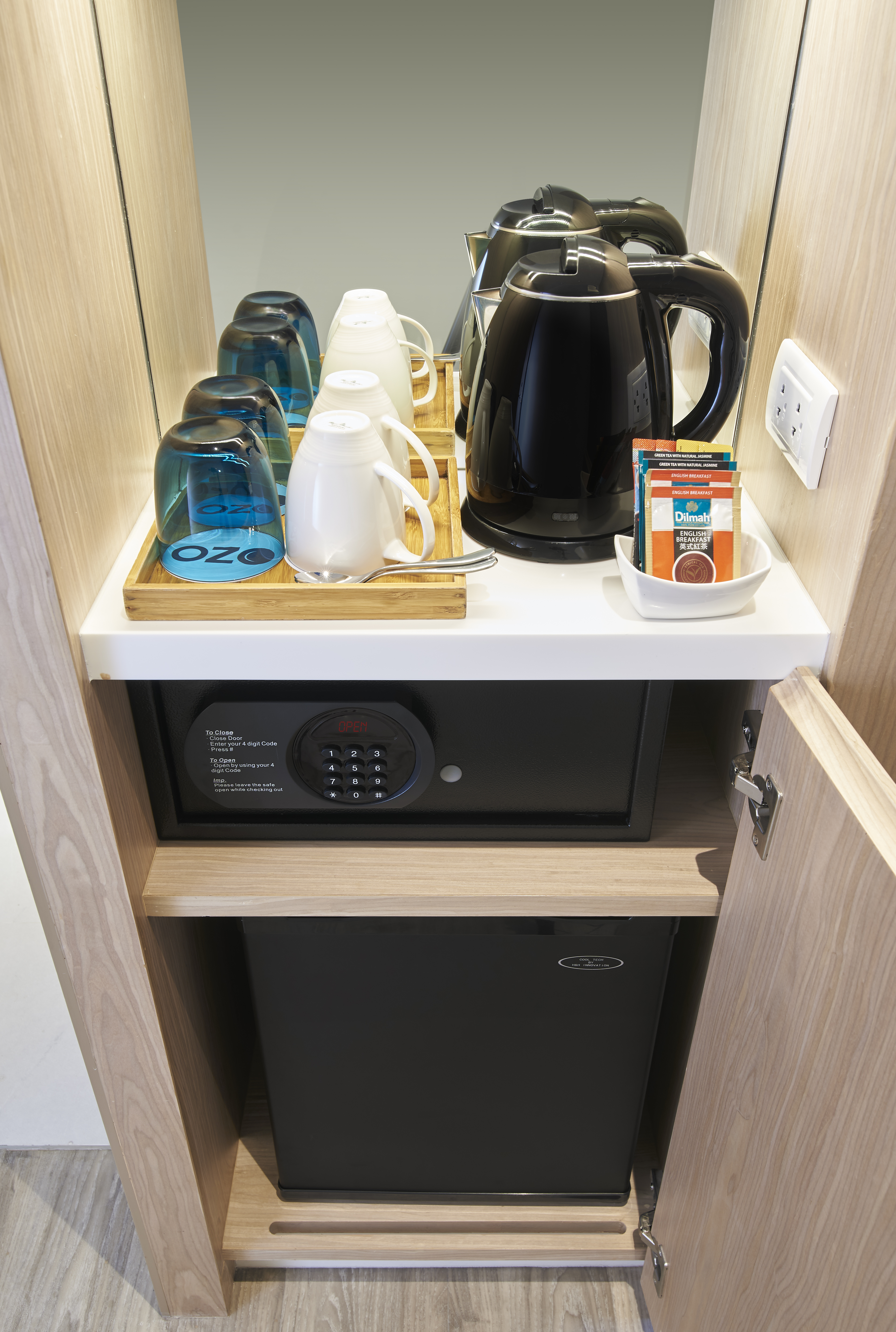 Double Deluxe King Bed