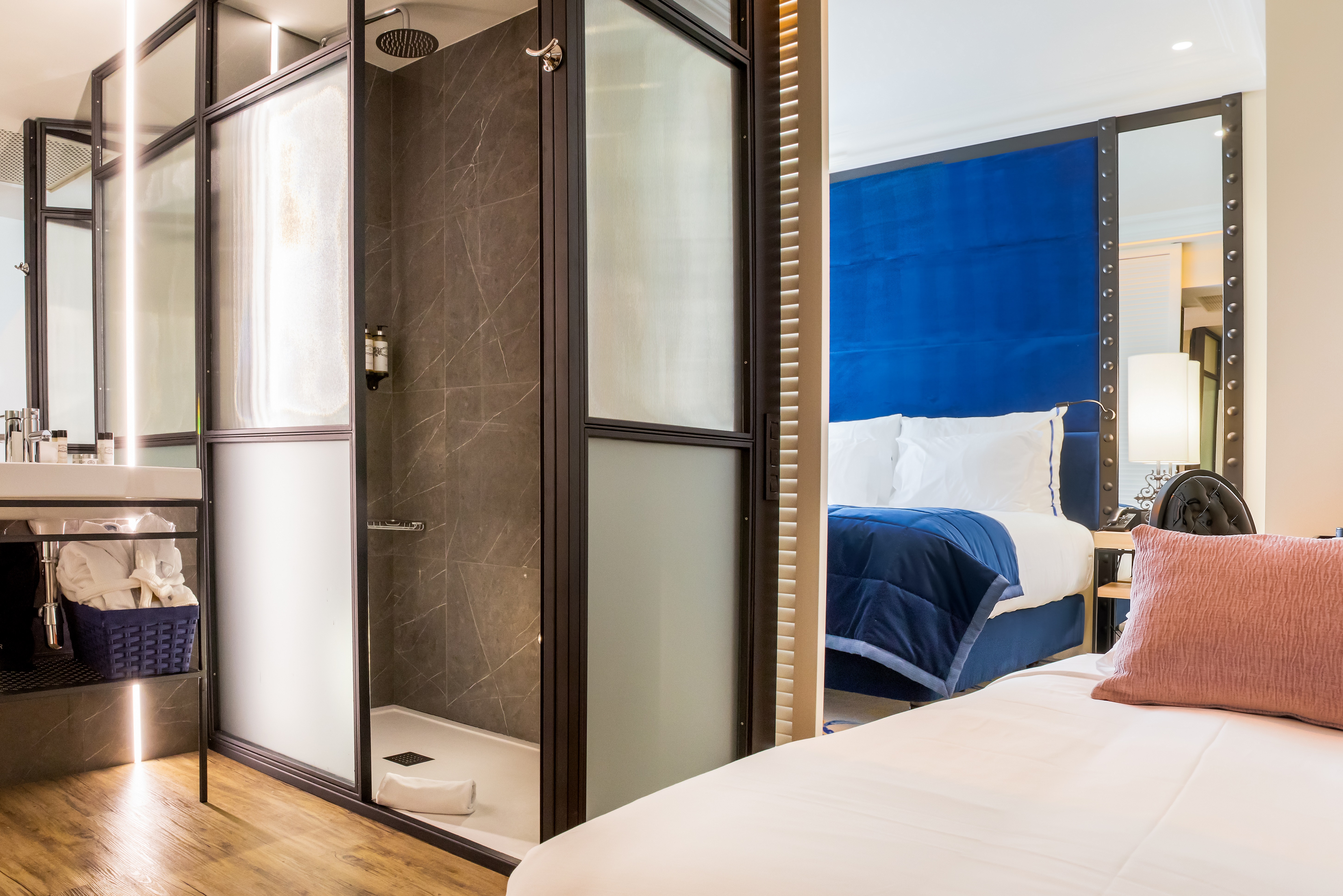 Family Room Superior