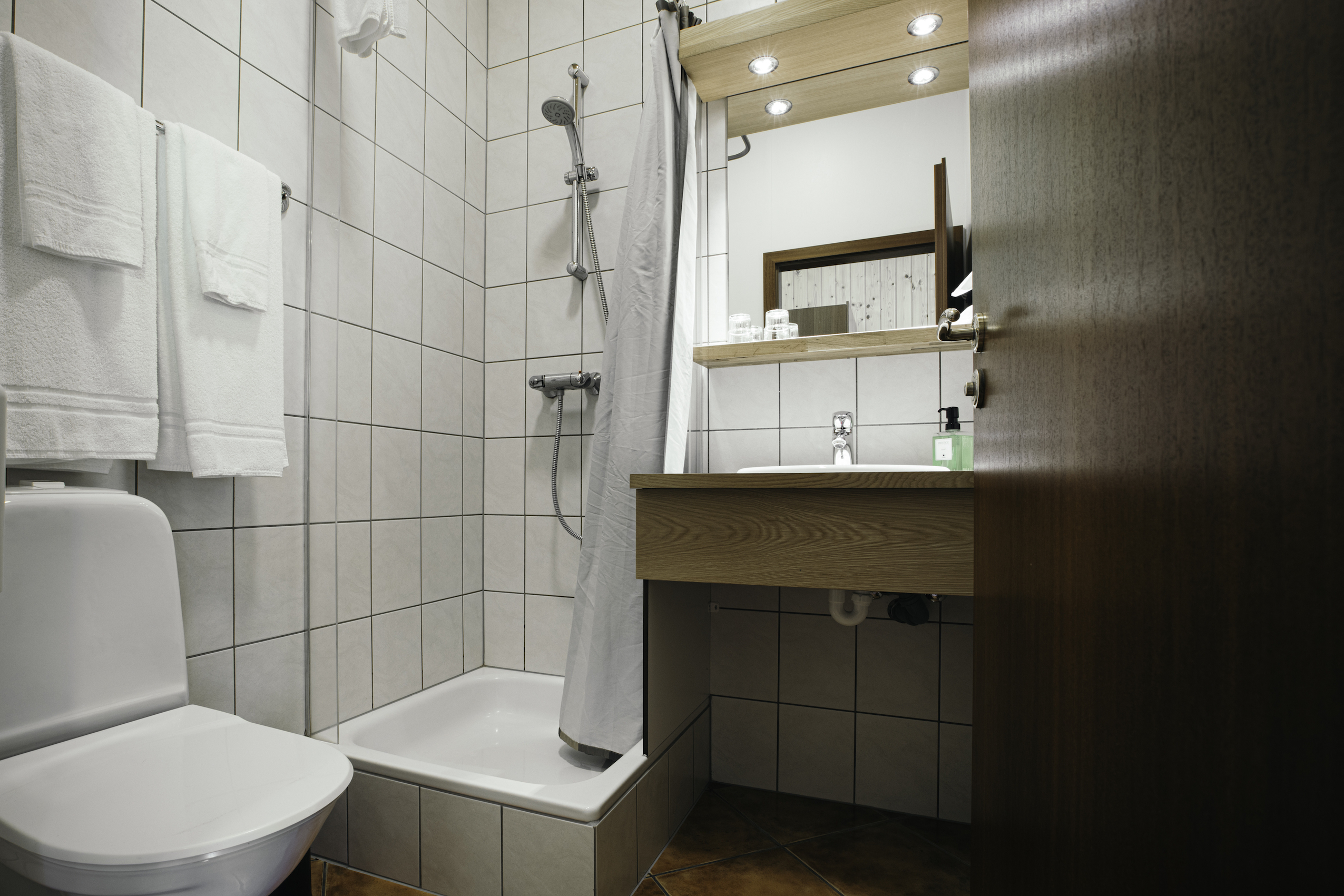 Double or Twin Standard