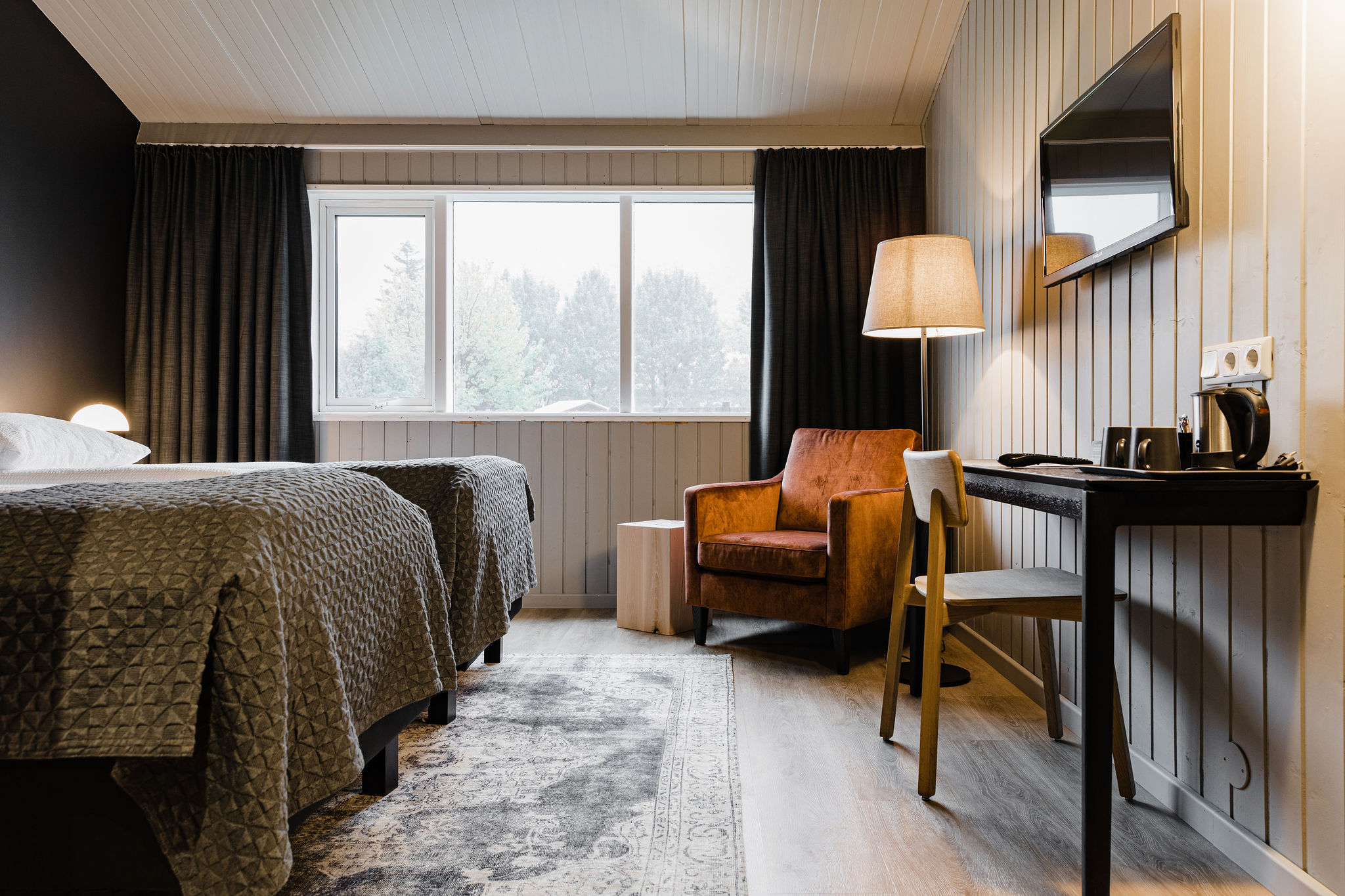 Double or Twin Standard