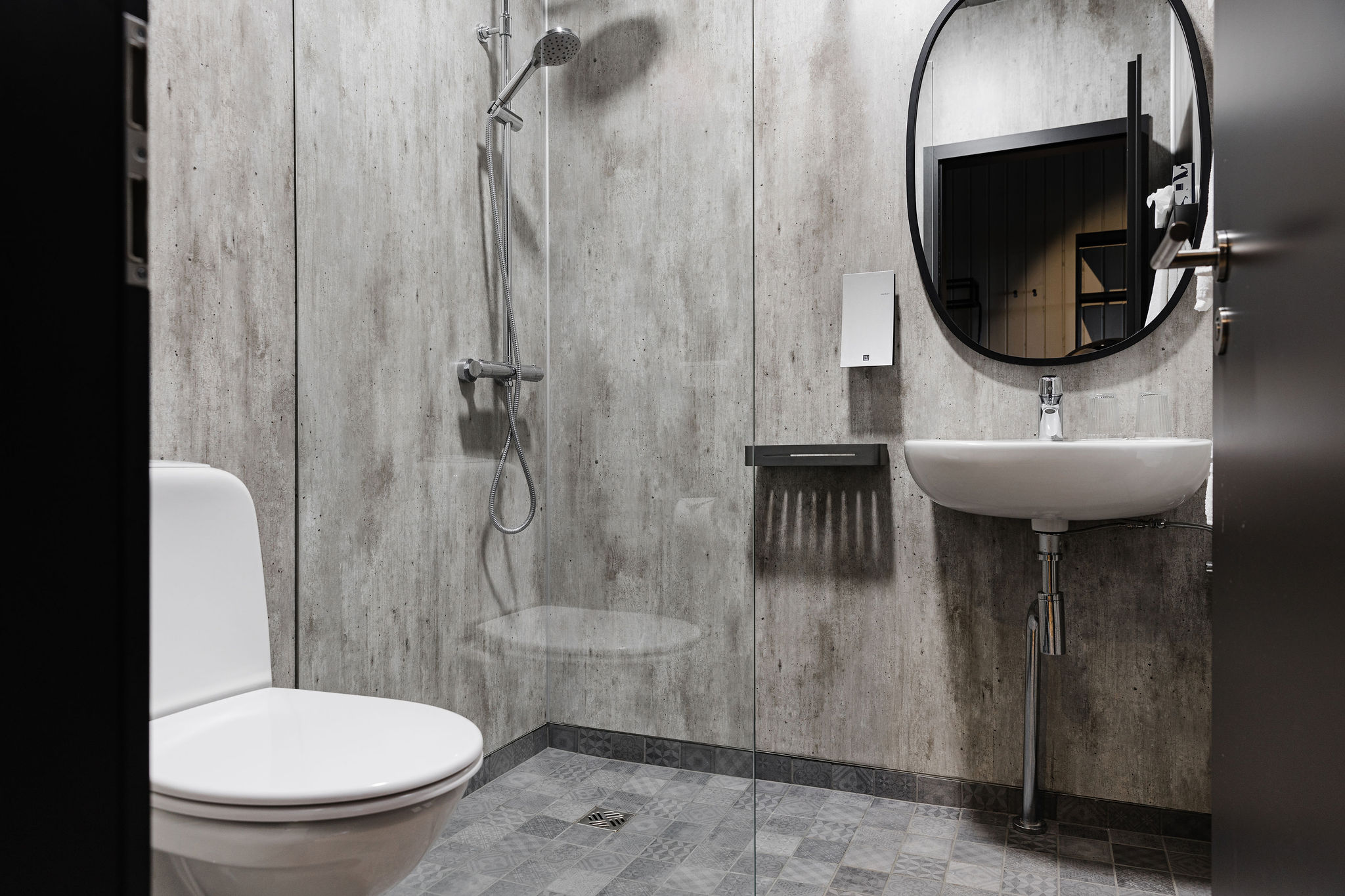 Double or Twin Standard