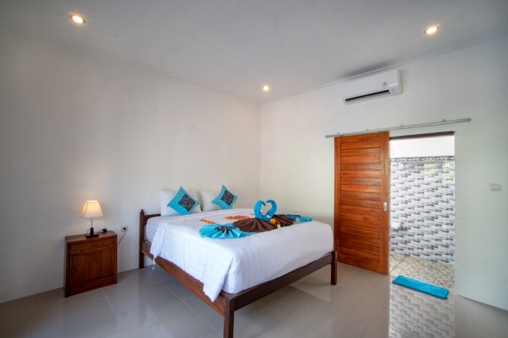 Room Deluxe Pool View